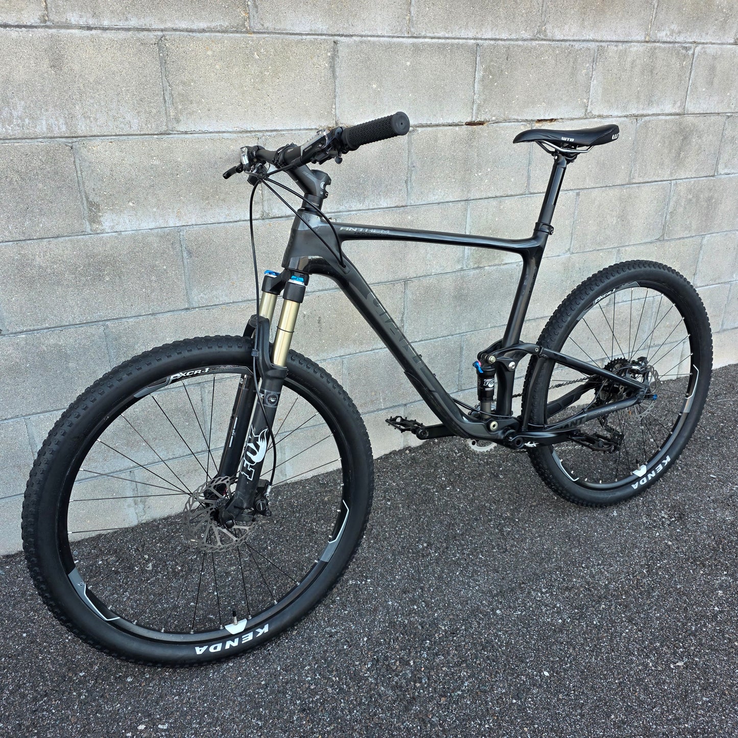 Giant Anthem Advanced Carbon (Size XL)