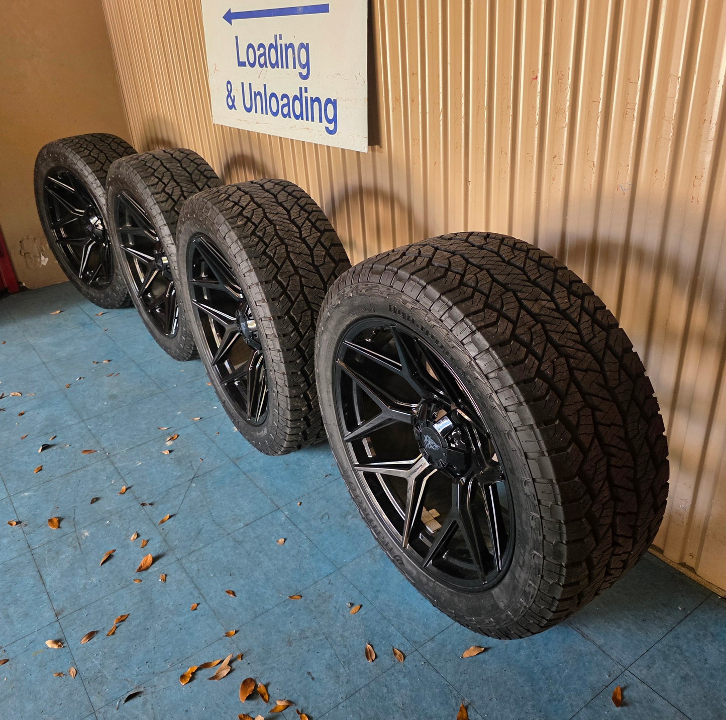 22" Wheels and Hankook Dynapro AT2 Xtreme RF12 305/45r22 tires RAM Chevy 6x139.7 6x135