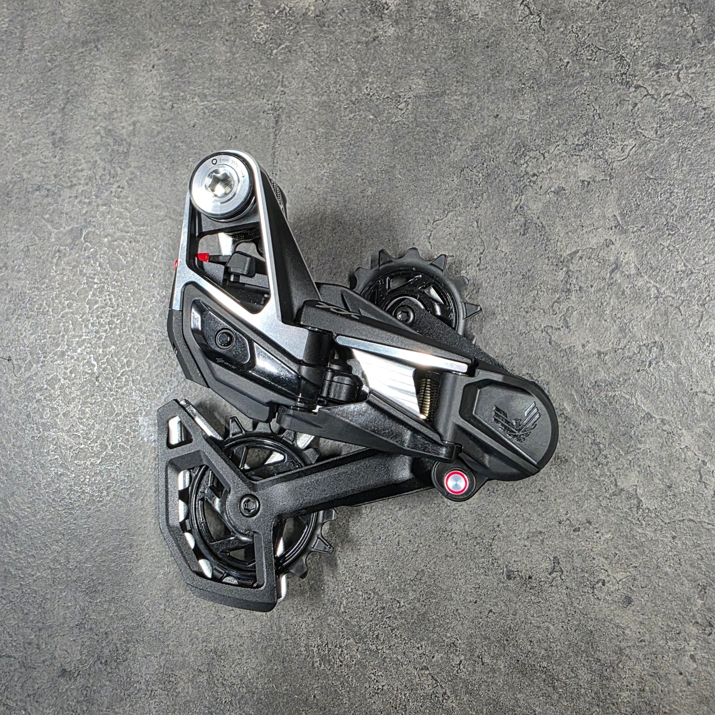 SRAM XX AXS T-Type 12 speed wireless rear derailleur.
