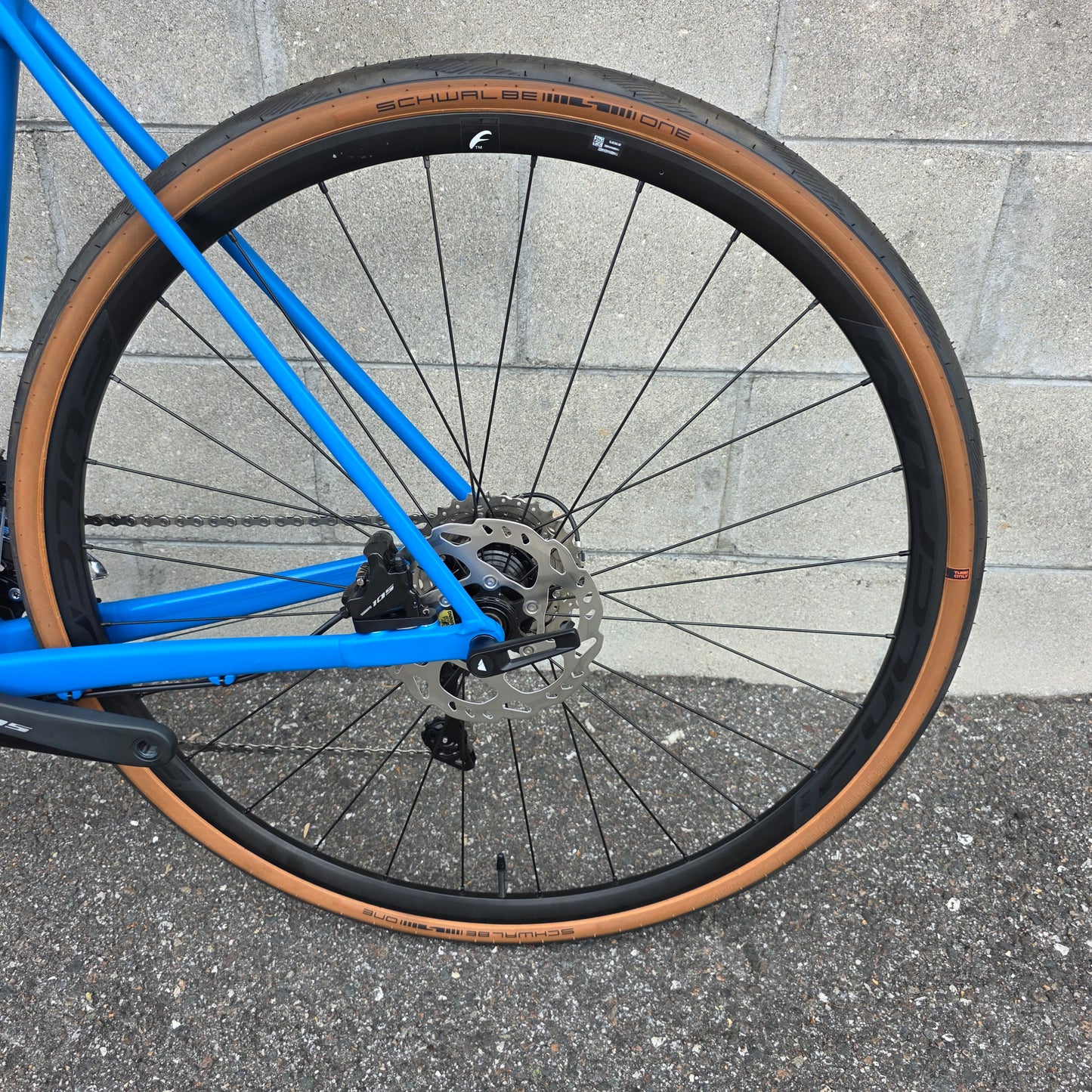 2023 Canyon Endurance AL 105 (Medium)