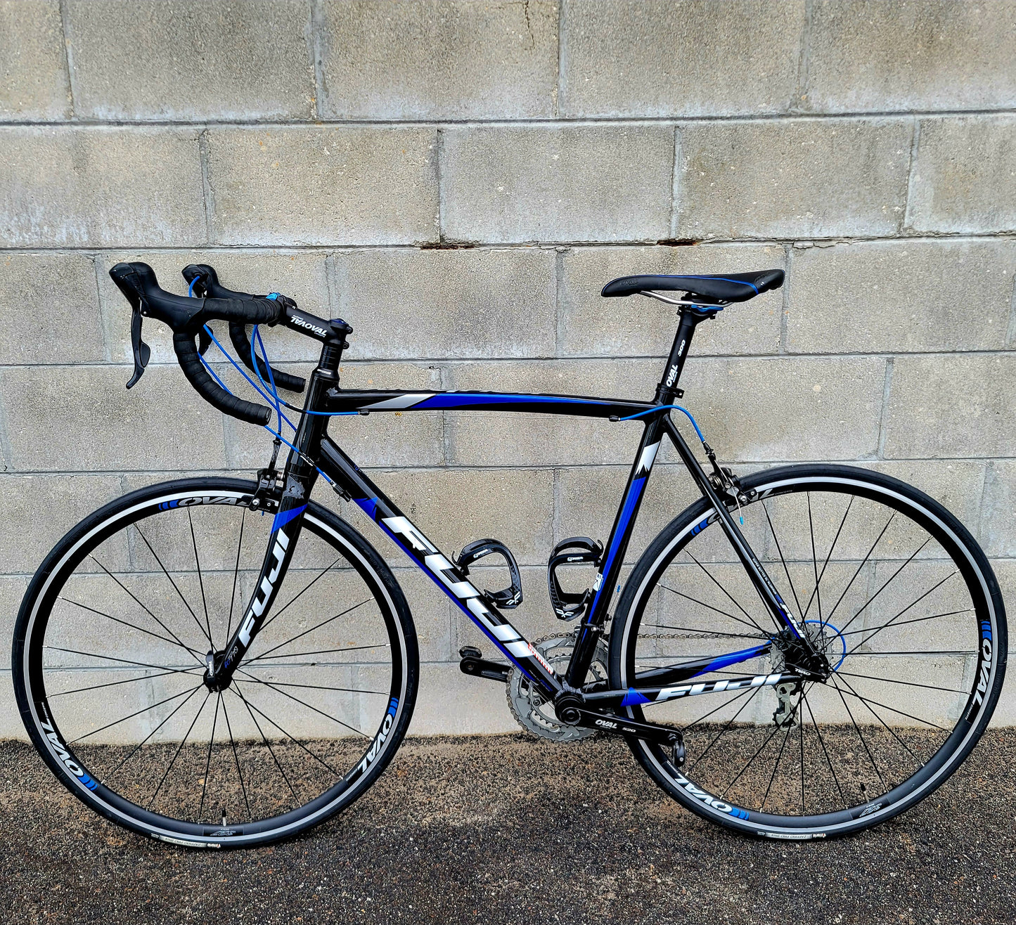 Fuji Roubaix 1.5 Road Bike 56cm