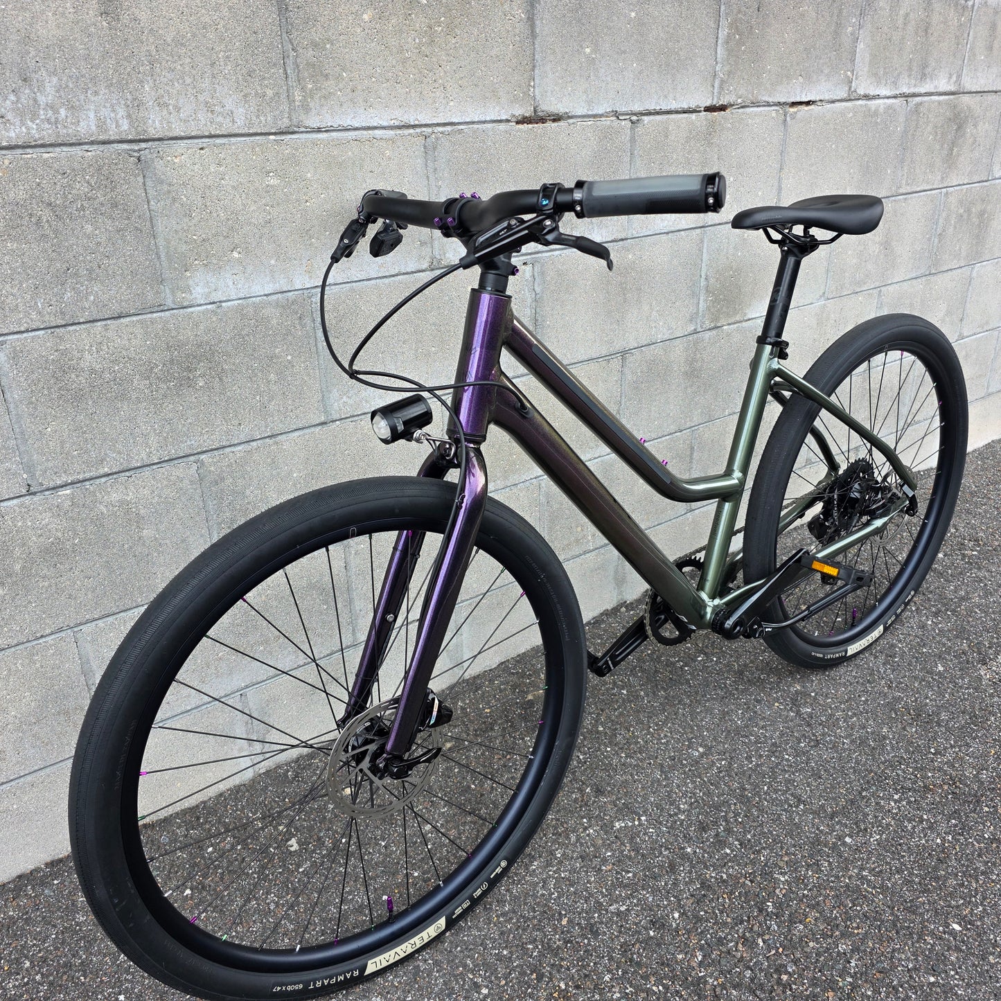 2024 Cannondale Treadwell Women's Remixte SRAM FORCE AXS (Medium)