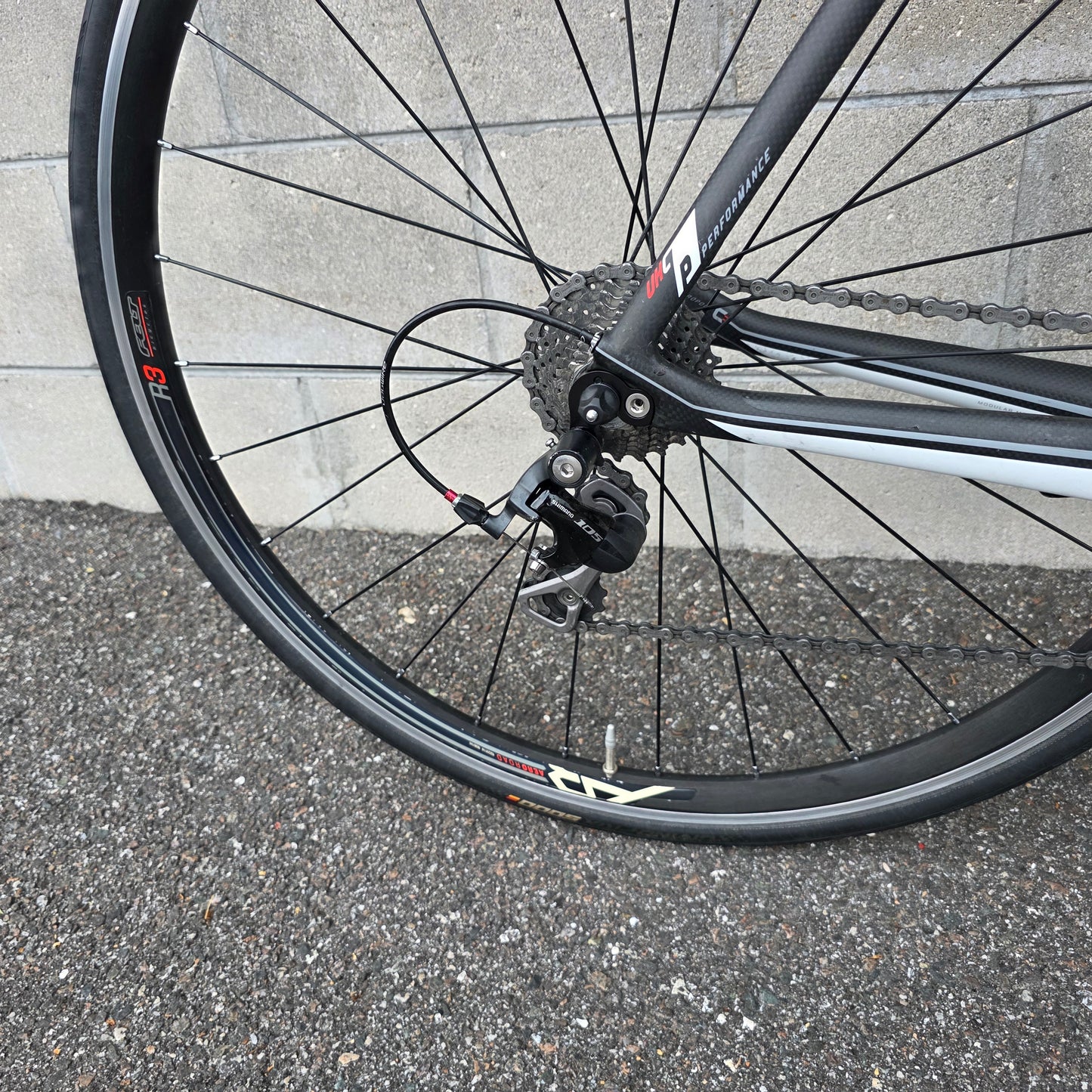 2012 Felt AR 5 Carbon Aero Road Bike
