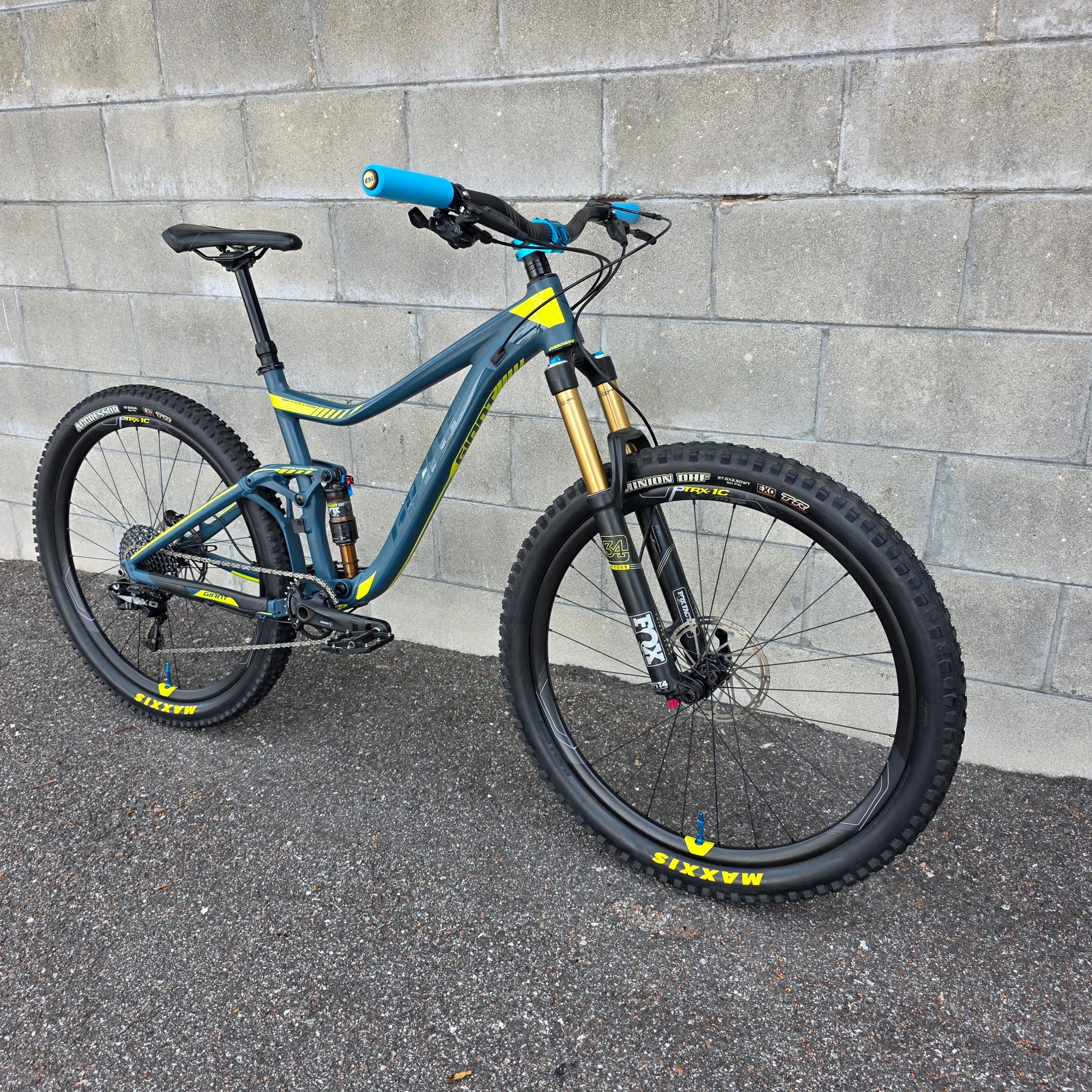 Giant Trance 1 27.5 (Small) Fox Factory, Carbon wheels – South