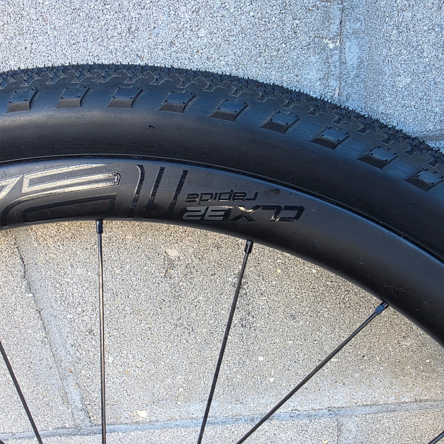 Roval Rapide CLX 32 650b wheelset Gravel