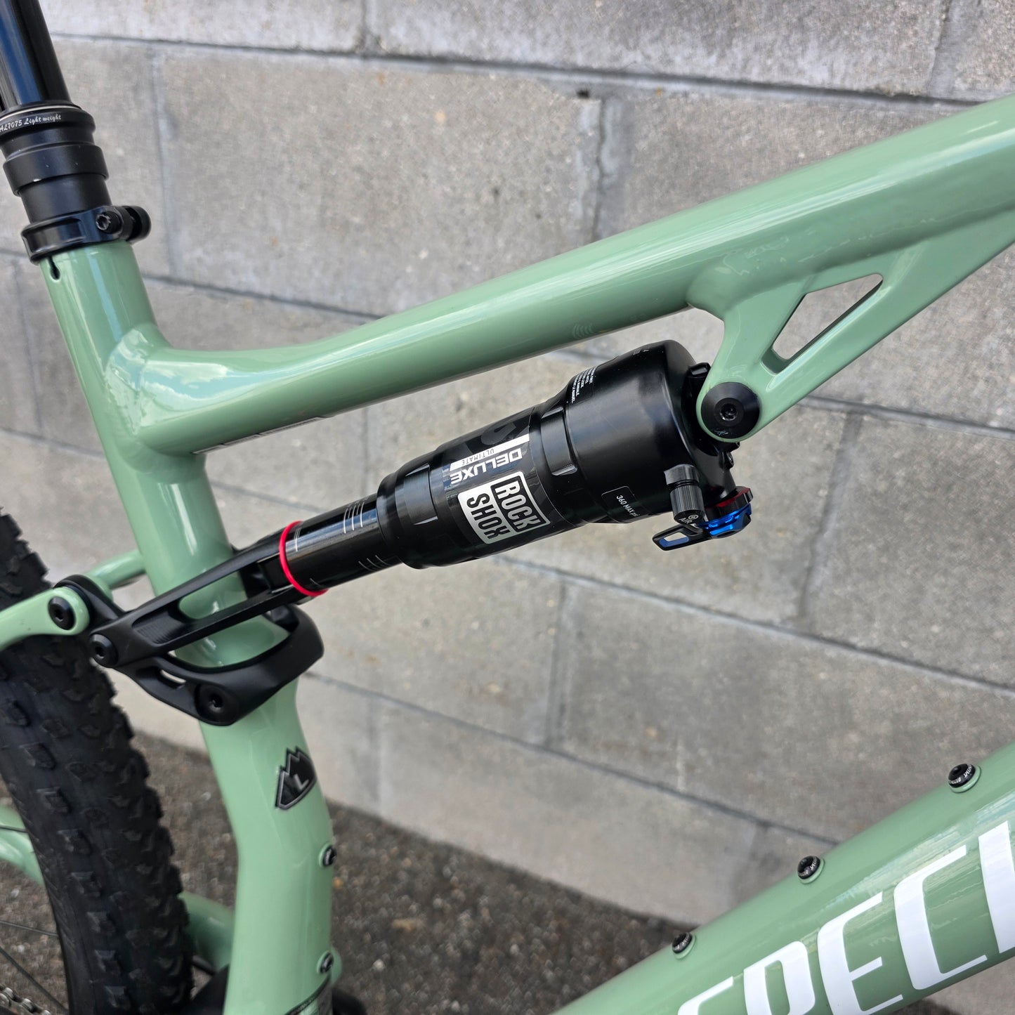 2026 Specialized Chisel (Large) Upgraded Suspension