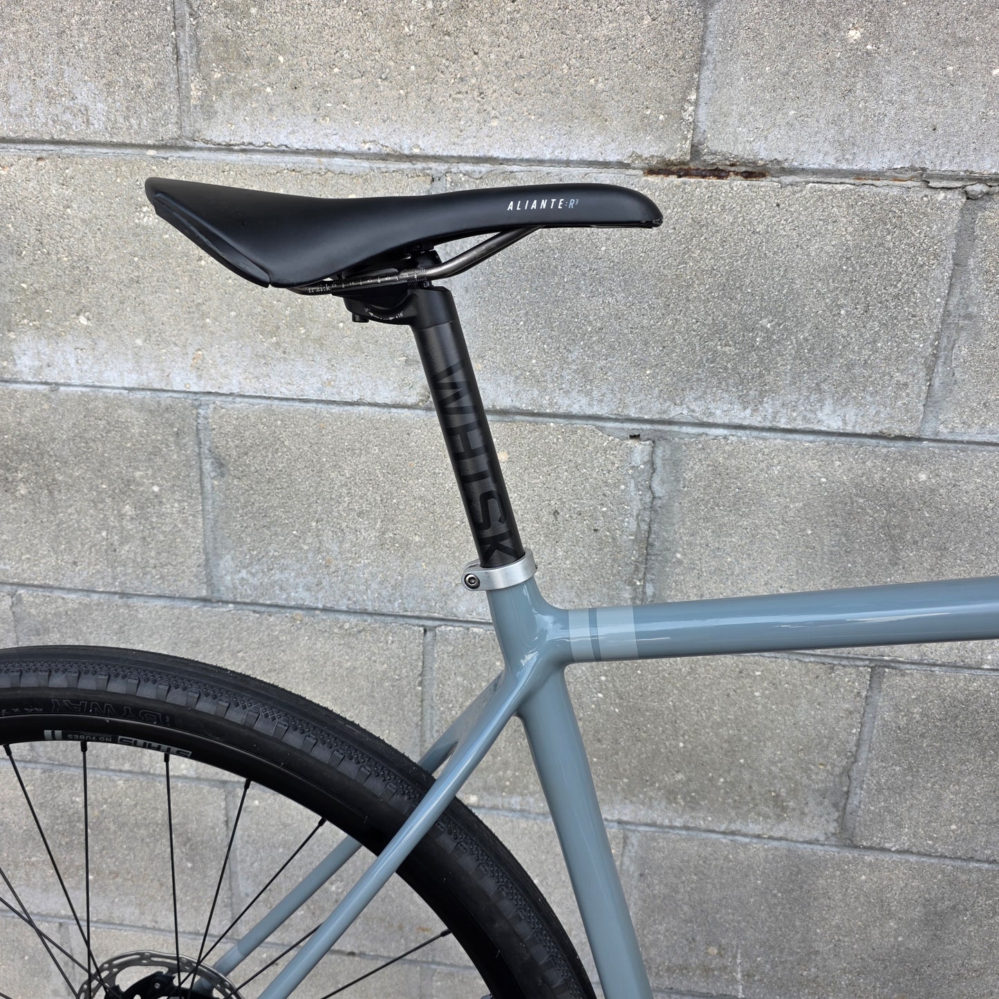 Open Wide (Medium)Carbon Gravel Bike Force AXS