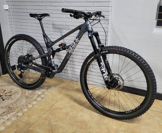 2023 Intense 951 Trail (Medium)