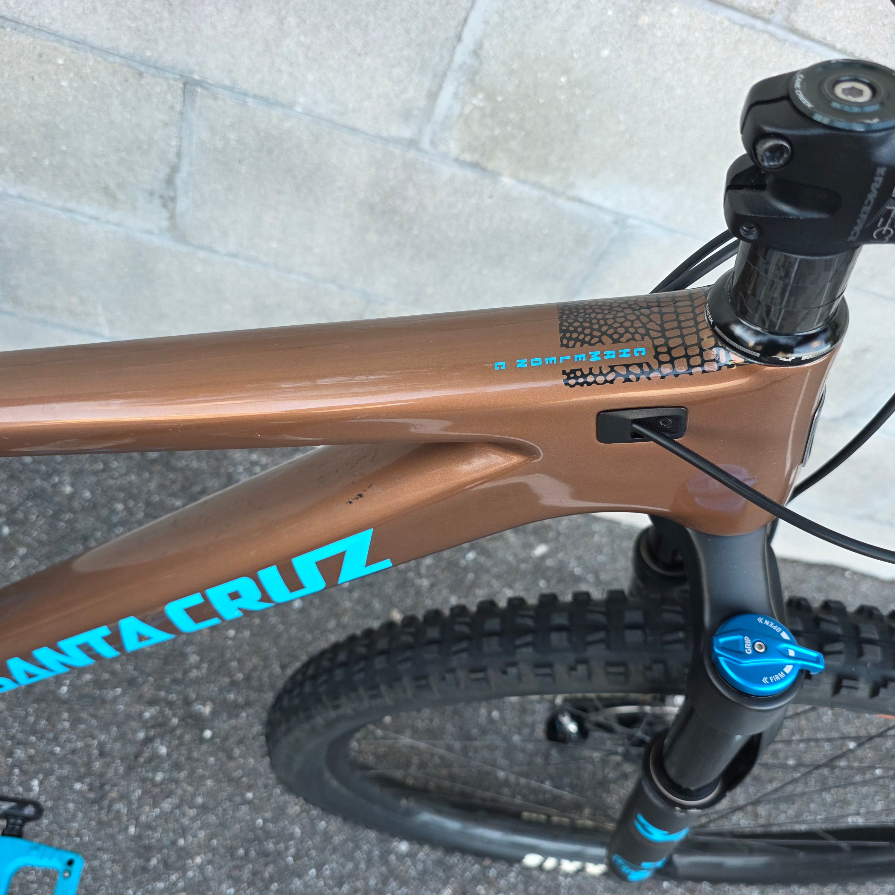 Santa Cruz Chameleon Carbon 29 (Large) – South Tampa Bicycle Co.