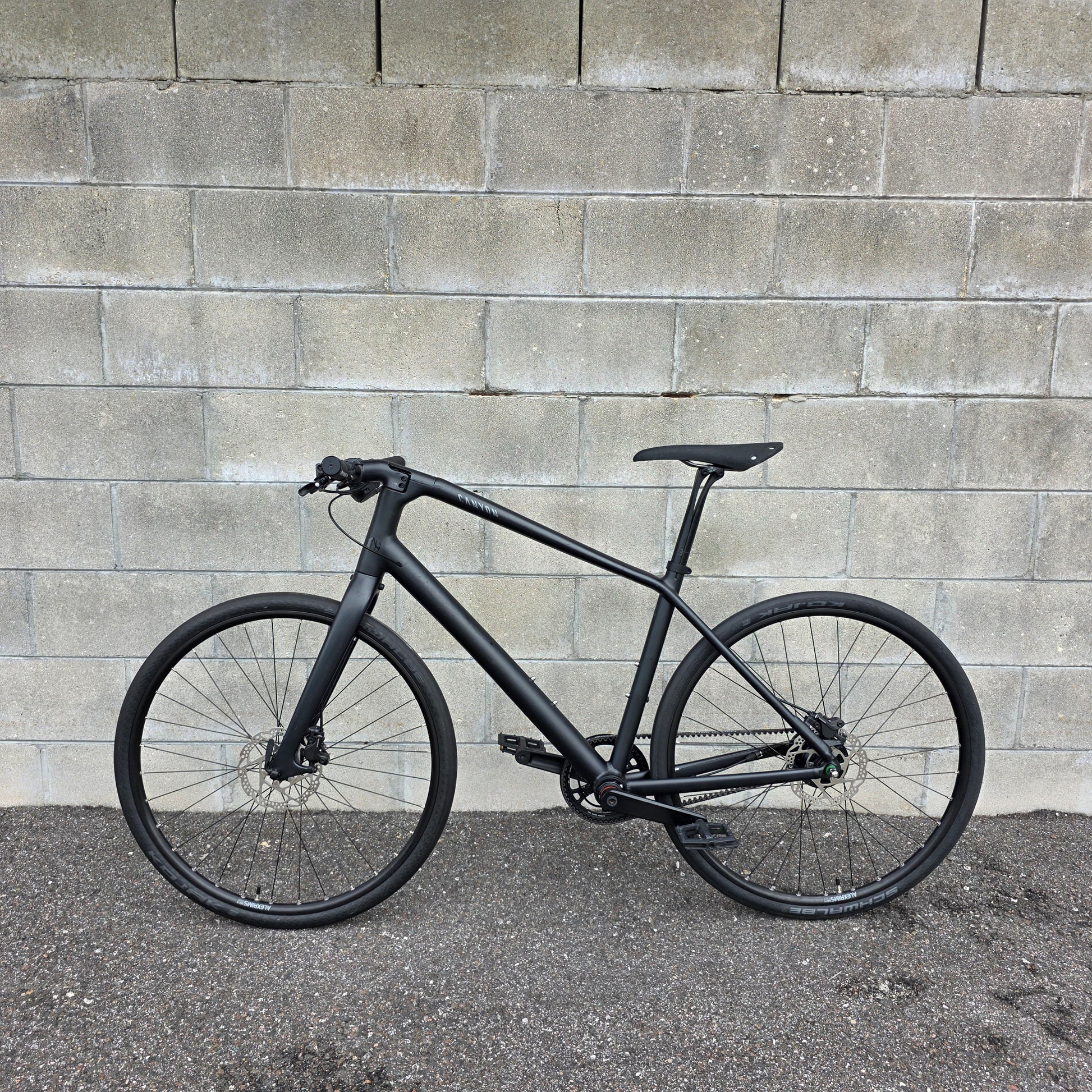 urban bike ubn77 2020 Canyon Urban 7.0 (Medium) – South Tampa Bicycle Co