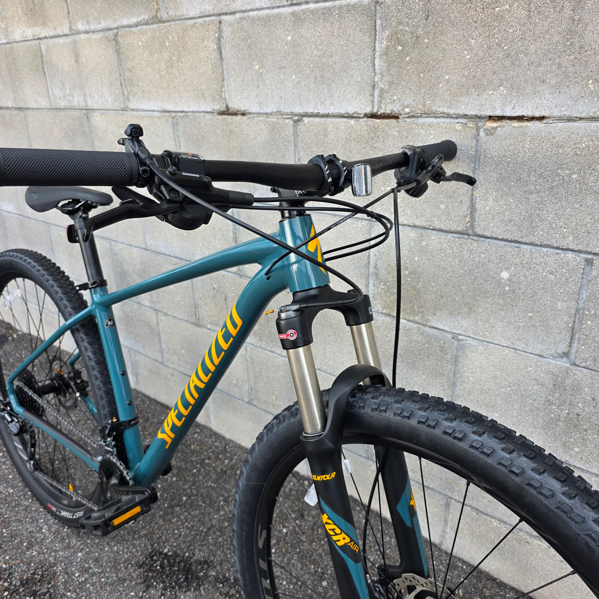 2020 Specialized Rockhopper Expert 29 (Size Medium)