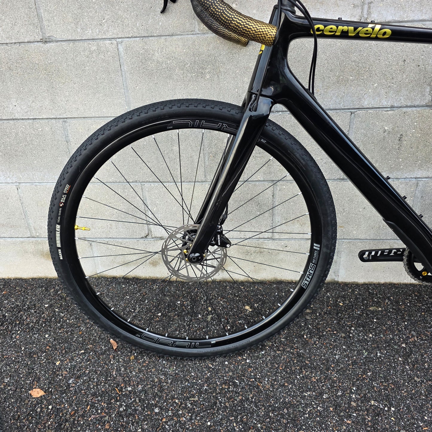 2022 Cervelo Aspero (56cm) Carbon Gravel Bike