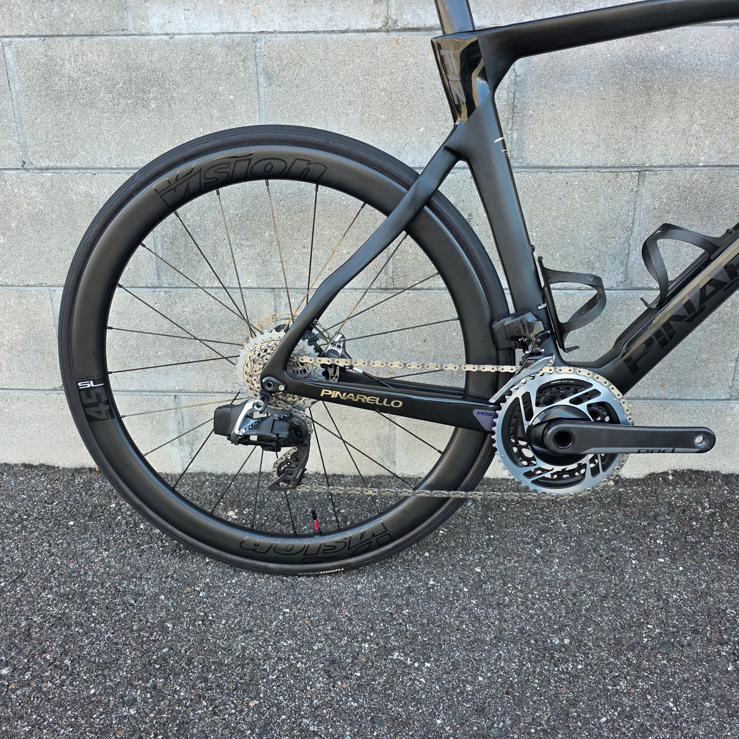 Pinarello Dogma F12 (56cm) SRAM Red AXS