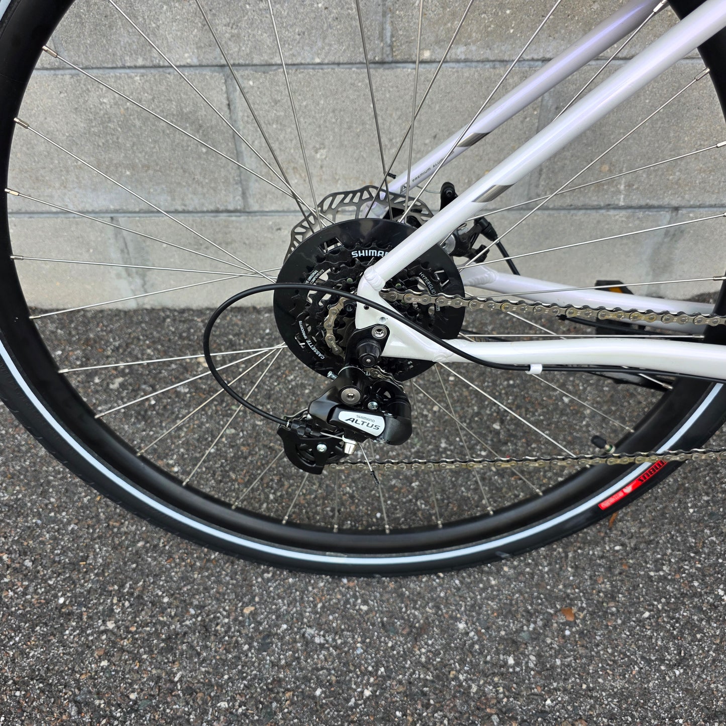Specialized Crossroads 2.0 Lo-Step (Medium) Pearl White