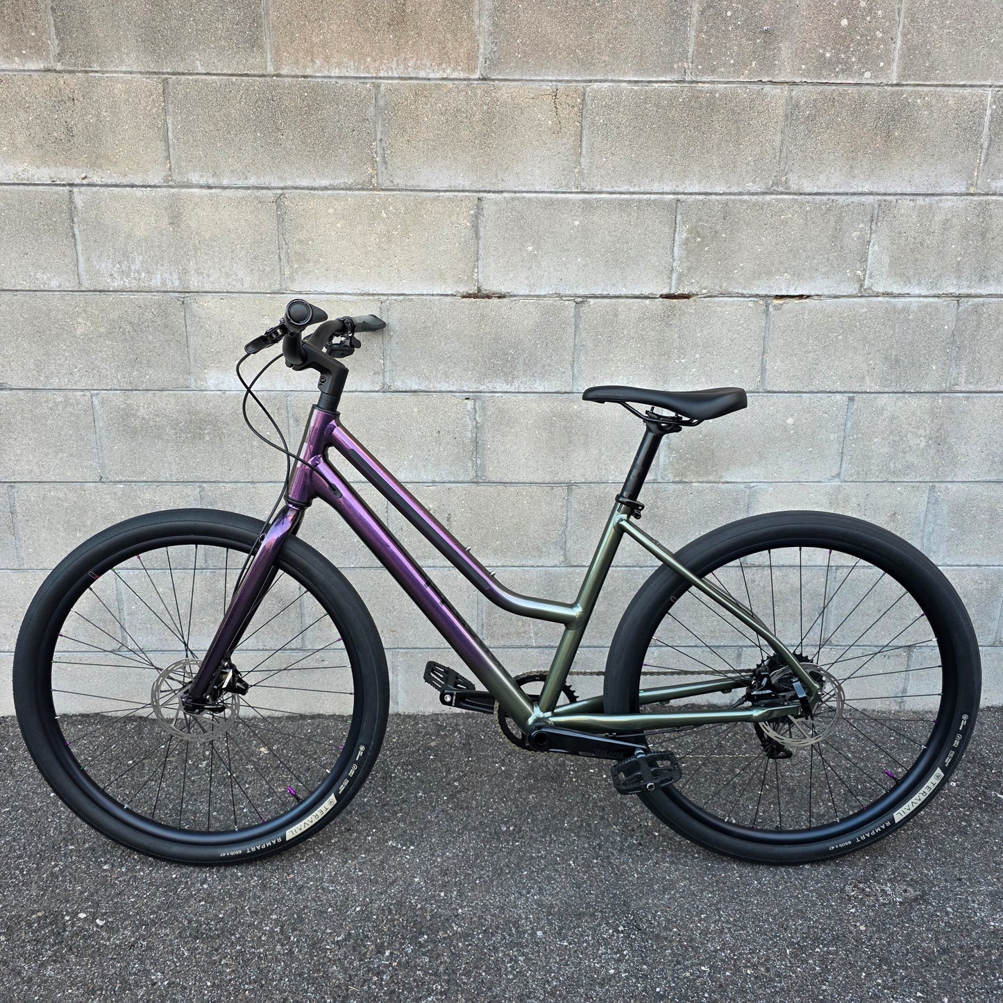 Custom Cannondale Treadwell Remixte SRAM FORCE AXS