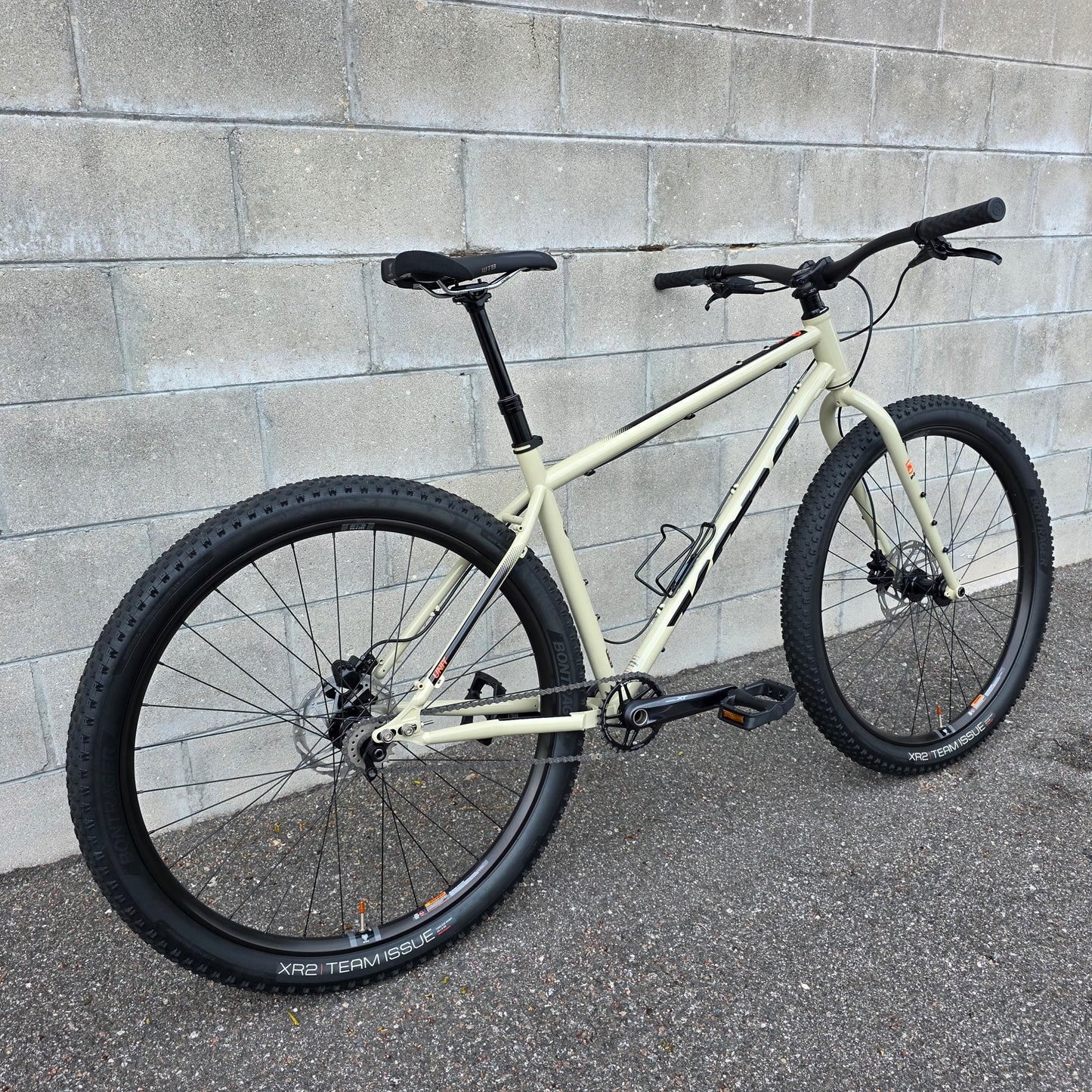 Kona Unit 29 (Large) Upgraded