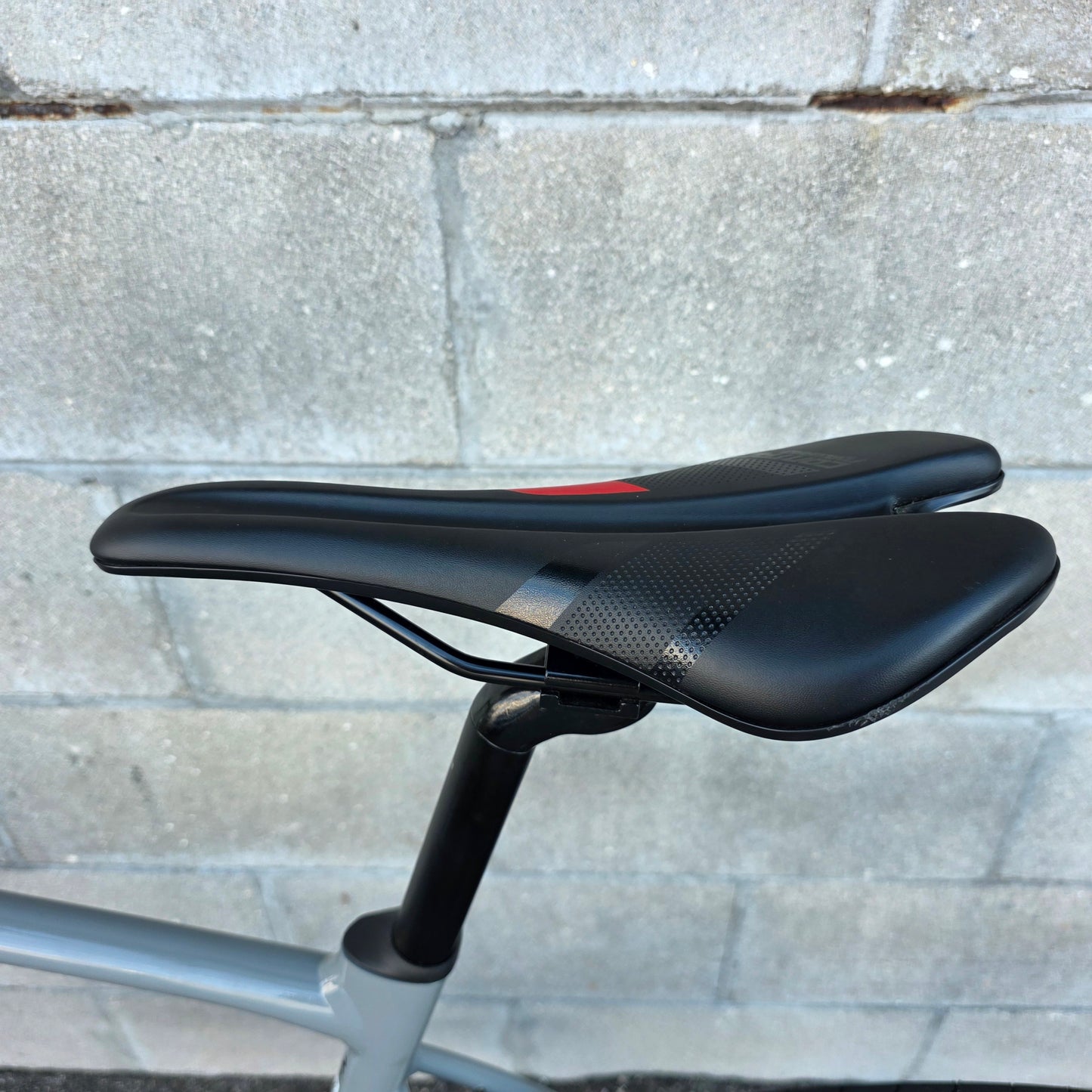 Giant Contend AR 3 (Large) All-Road Bike