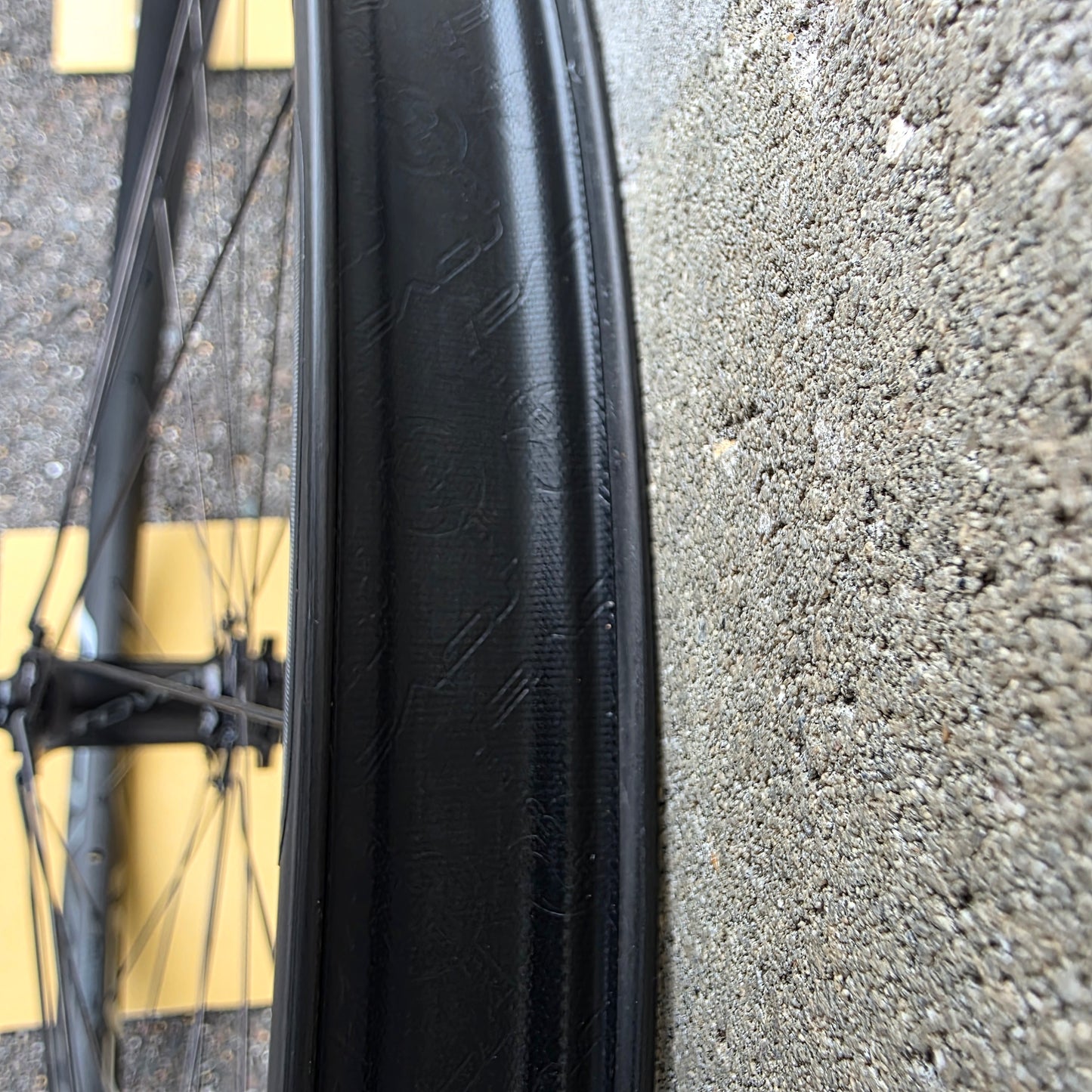 Roval Traverse SL 29 6b Carbon Wheelset DT 240