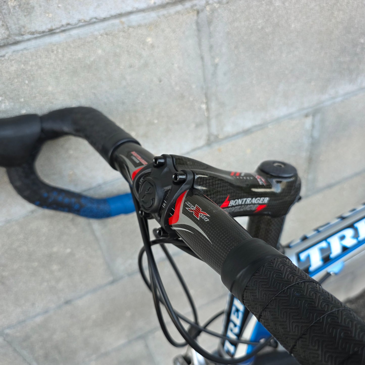 Trek Madone 5.9 SL Carbon (58cm) Road Bike