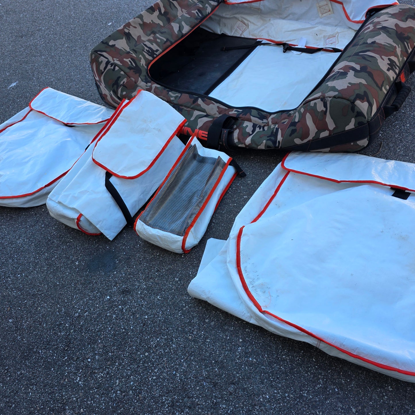 Dakine Bike Travel Bag - Camo