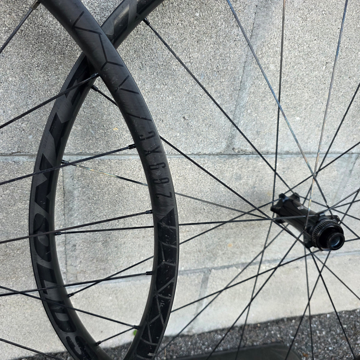 NOBL TR32 DT180 29 Carbon Wheelset Boost XD