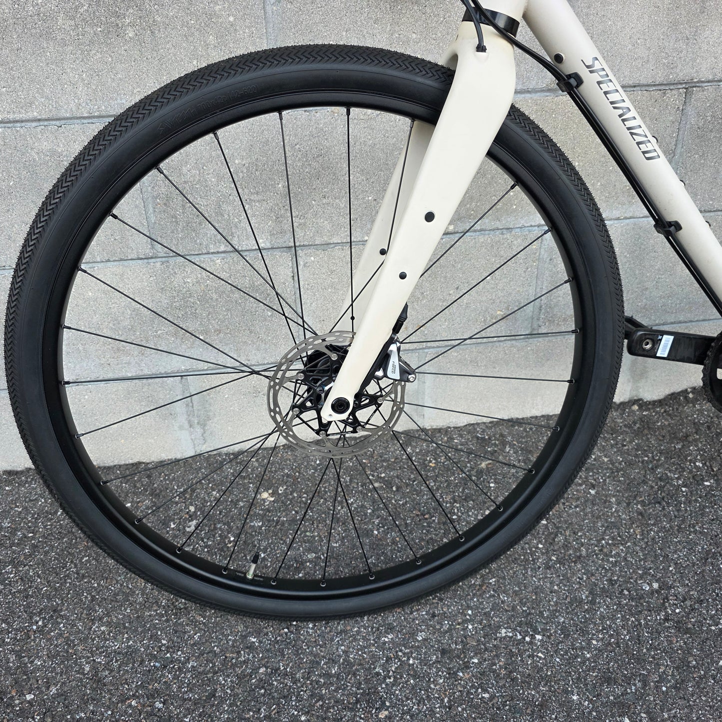 Specialized Sequoia Expert 54cm Gravel Adventure Bike