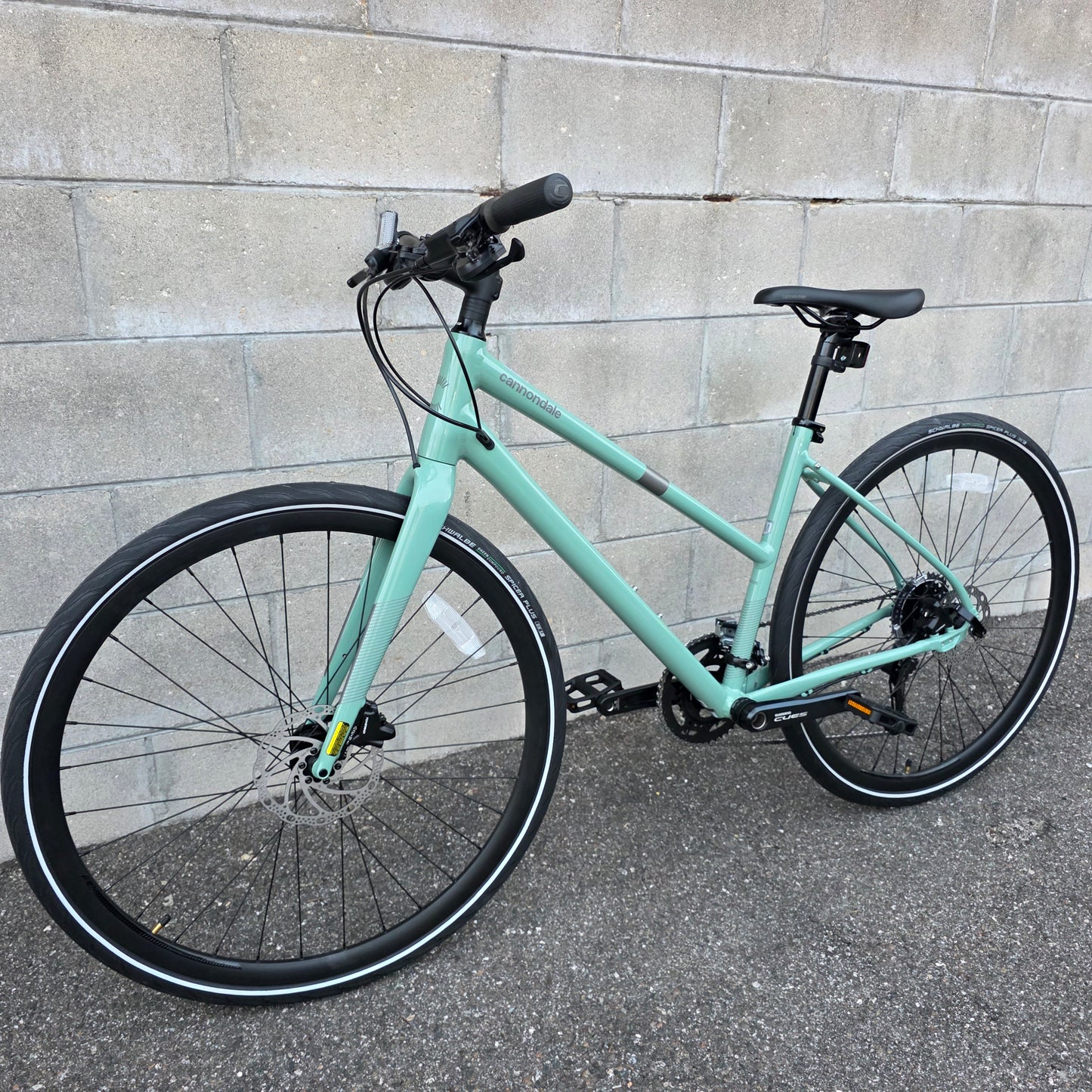 2025 Cannondale Quick 3 Remixte (Medium)