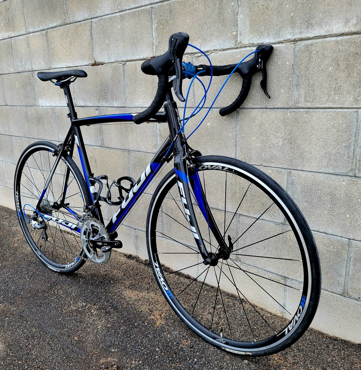 Fuji Roubaix 1.5 Road Bike 56cm