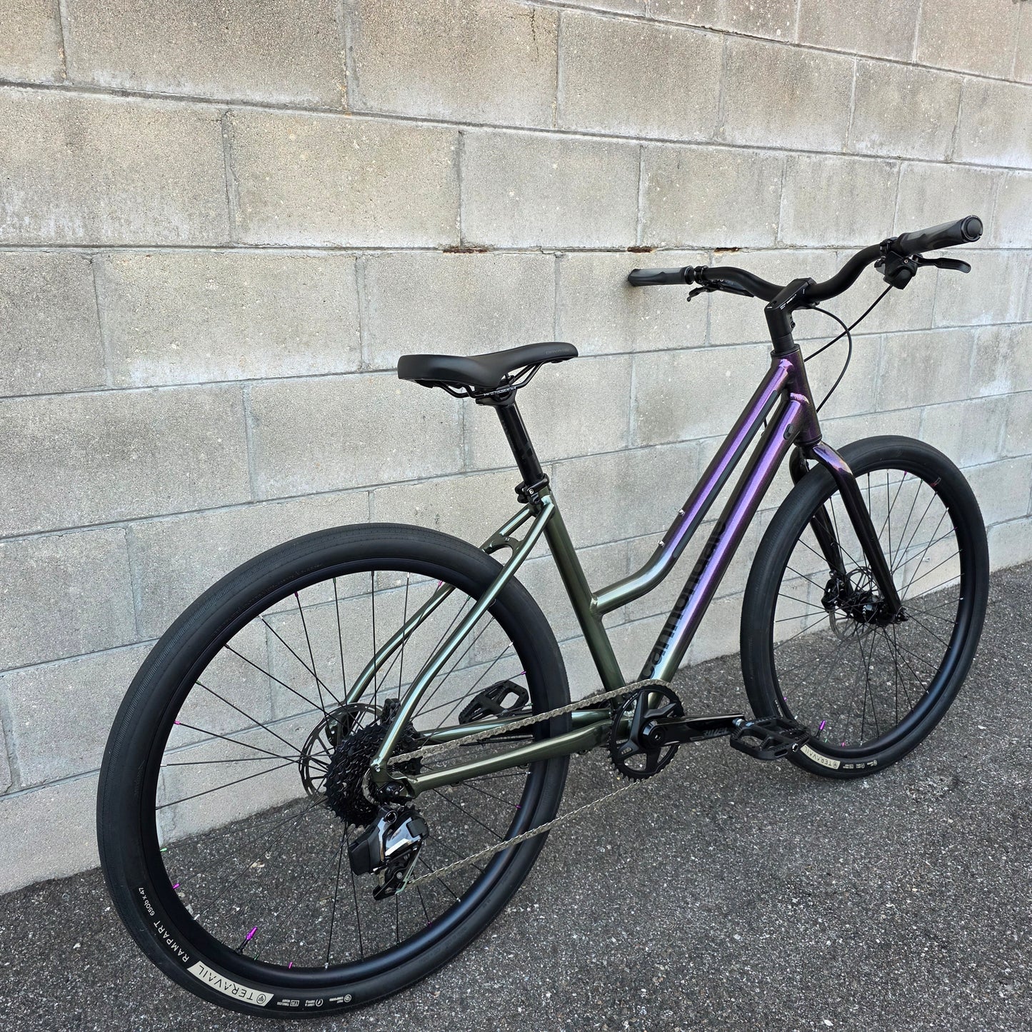 Custom Cannondale Treadwell Remixte SRAM FORCE AXS