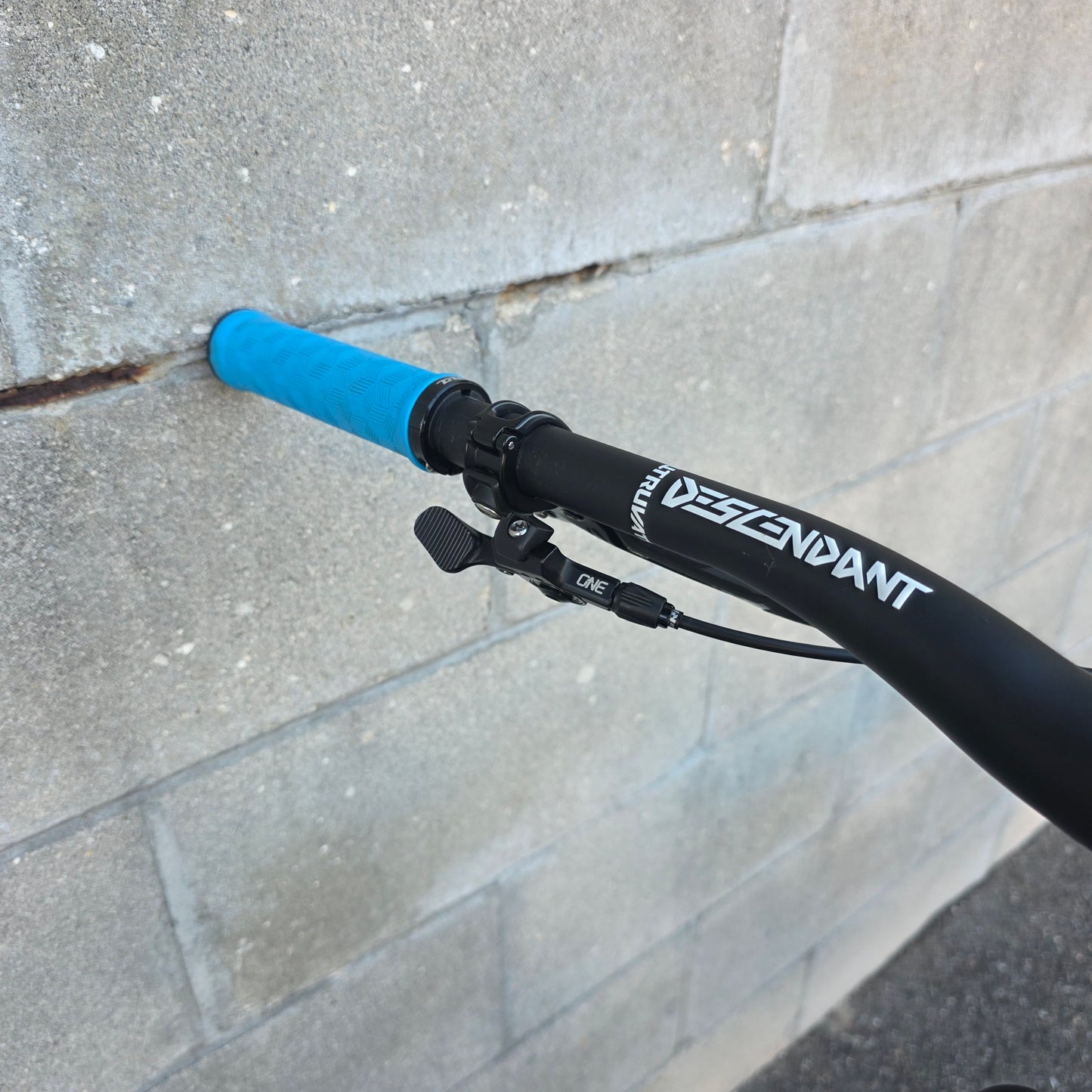 2022 Kona Process CR/DL Carbon AXS (Medium)