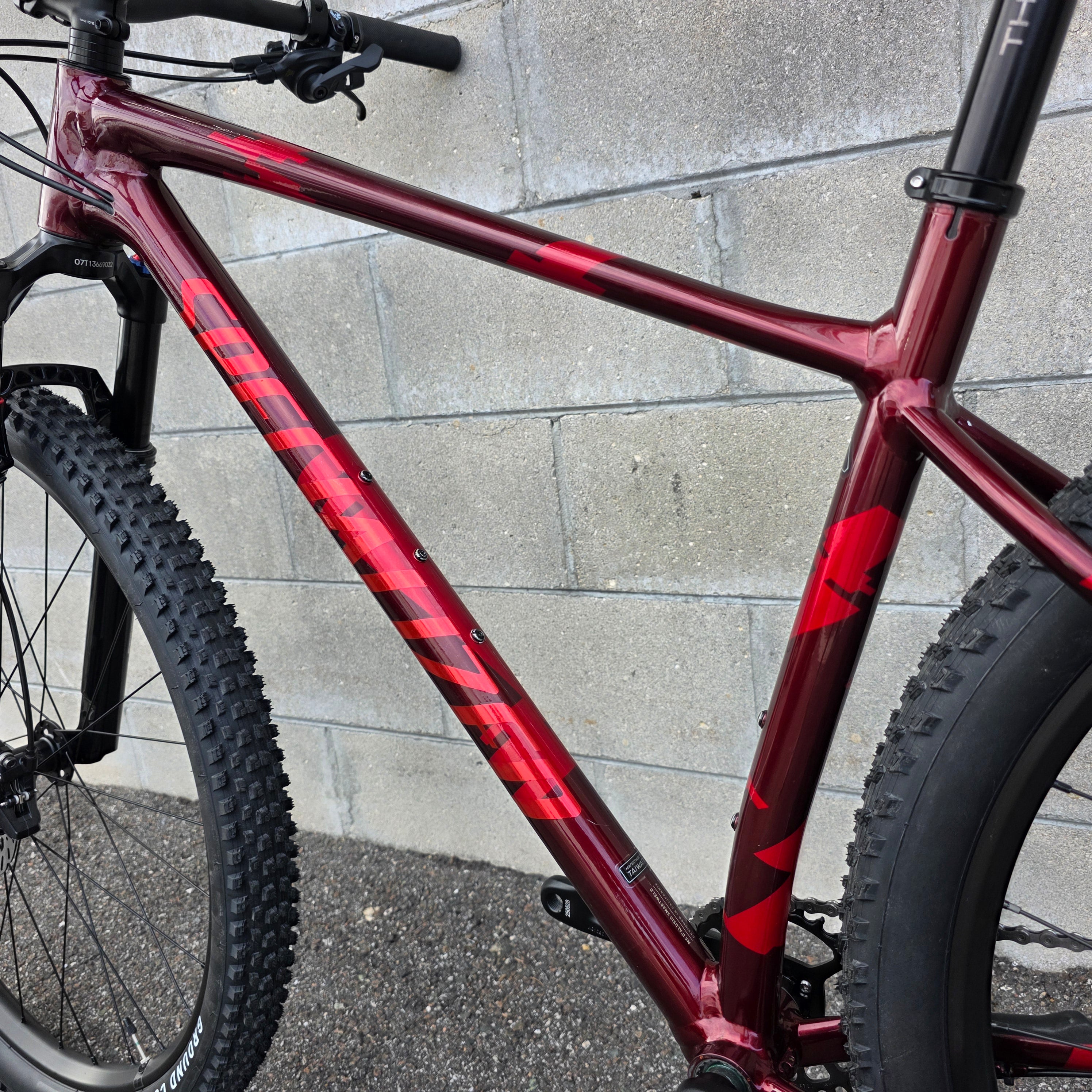 Specialized Chisel Fire LTD Ed. (LARGE) – South Tampa Bicycle Co.