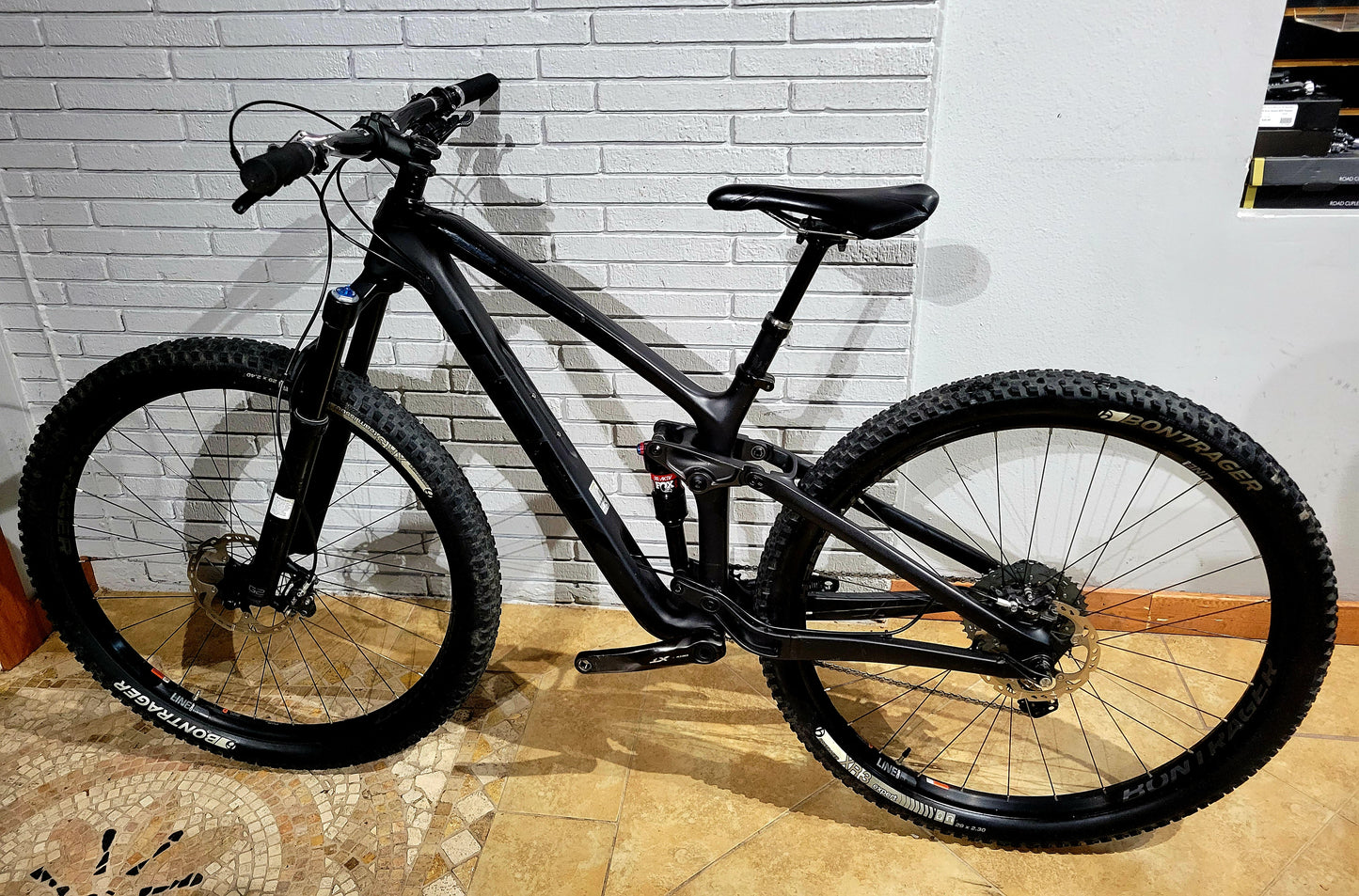 2017 Trek Fuel 9.8 Carbon 29 (Small)