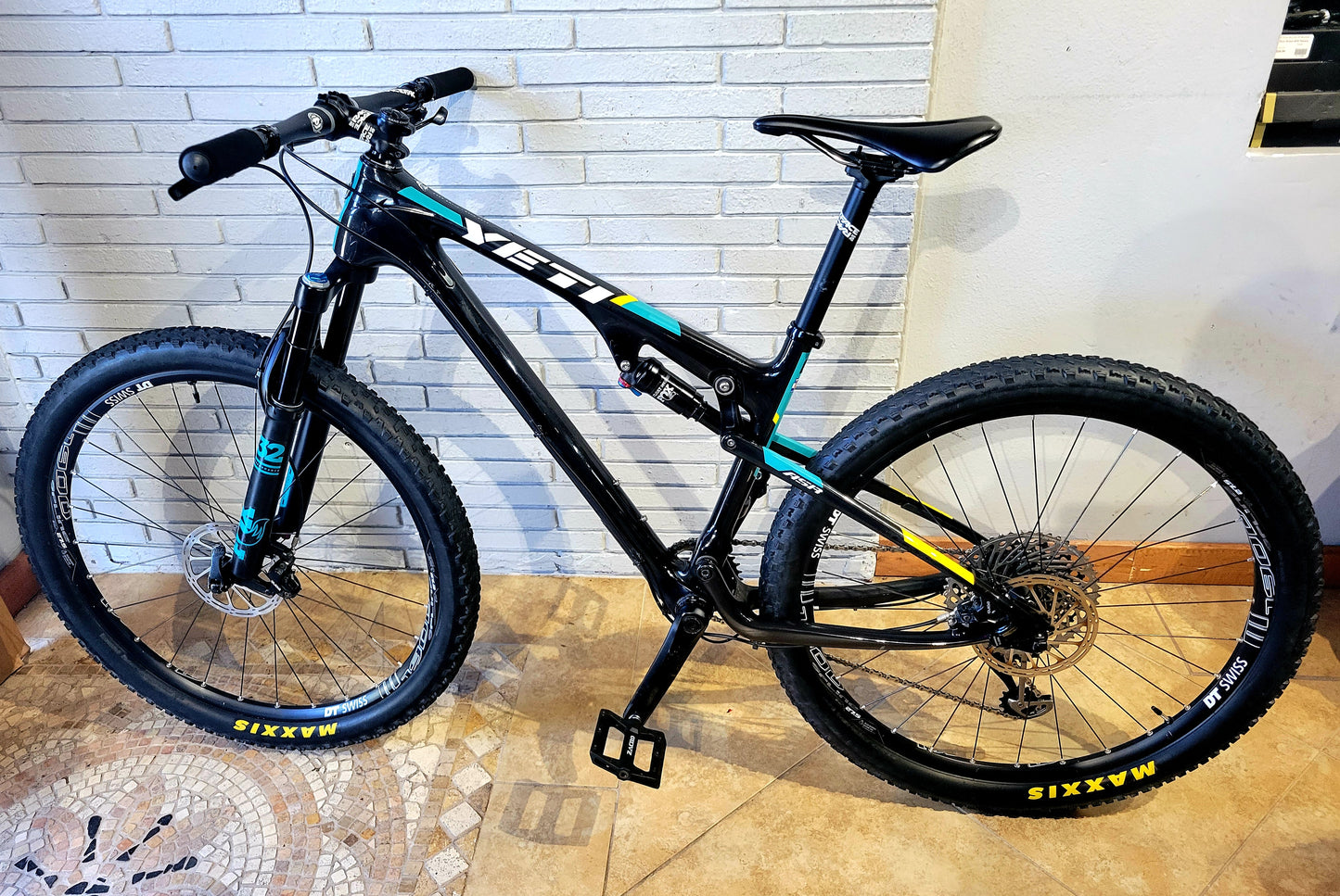 2017 Yeti ASR Carbon (Small) XO Eagle