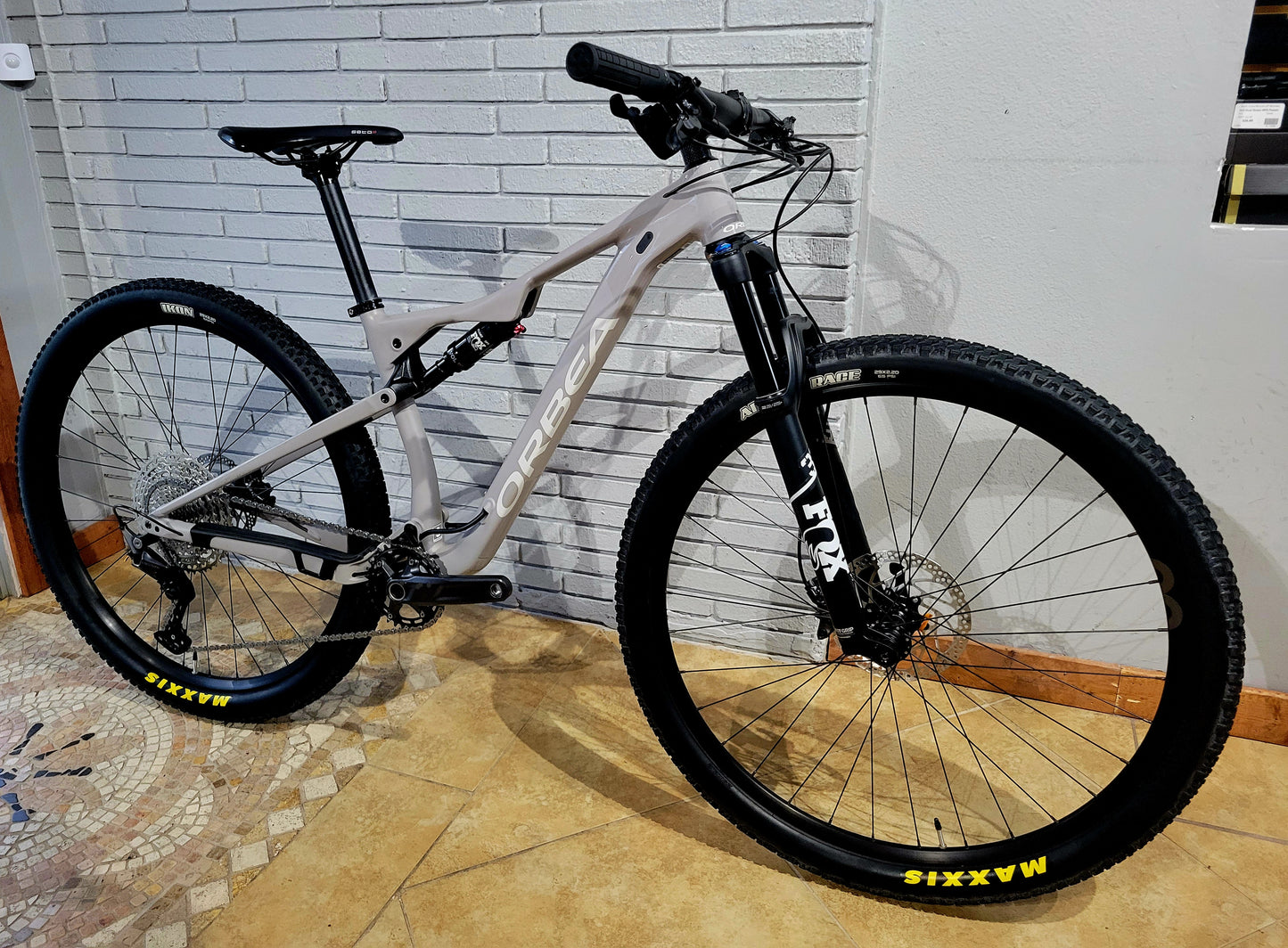 2022 Orbea Oiz H30 (Small)