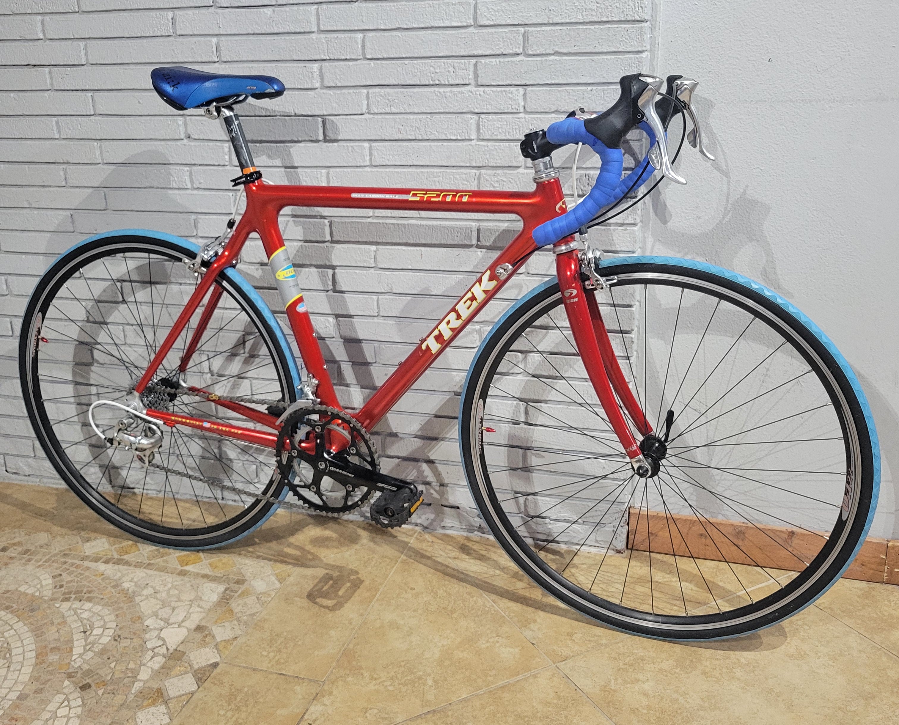 Trek 5200 OCLV Carbon Road Bike (54cm) – South Tampa Bicycle Co.