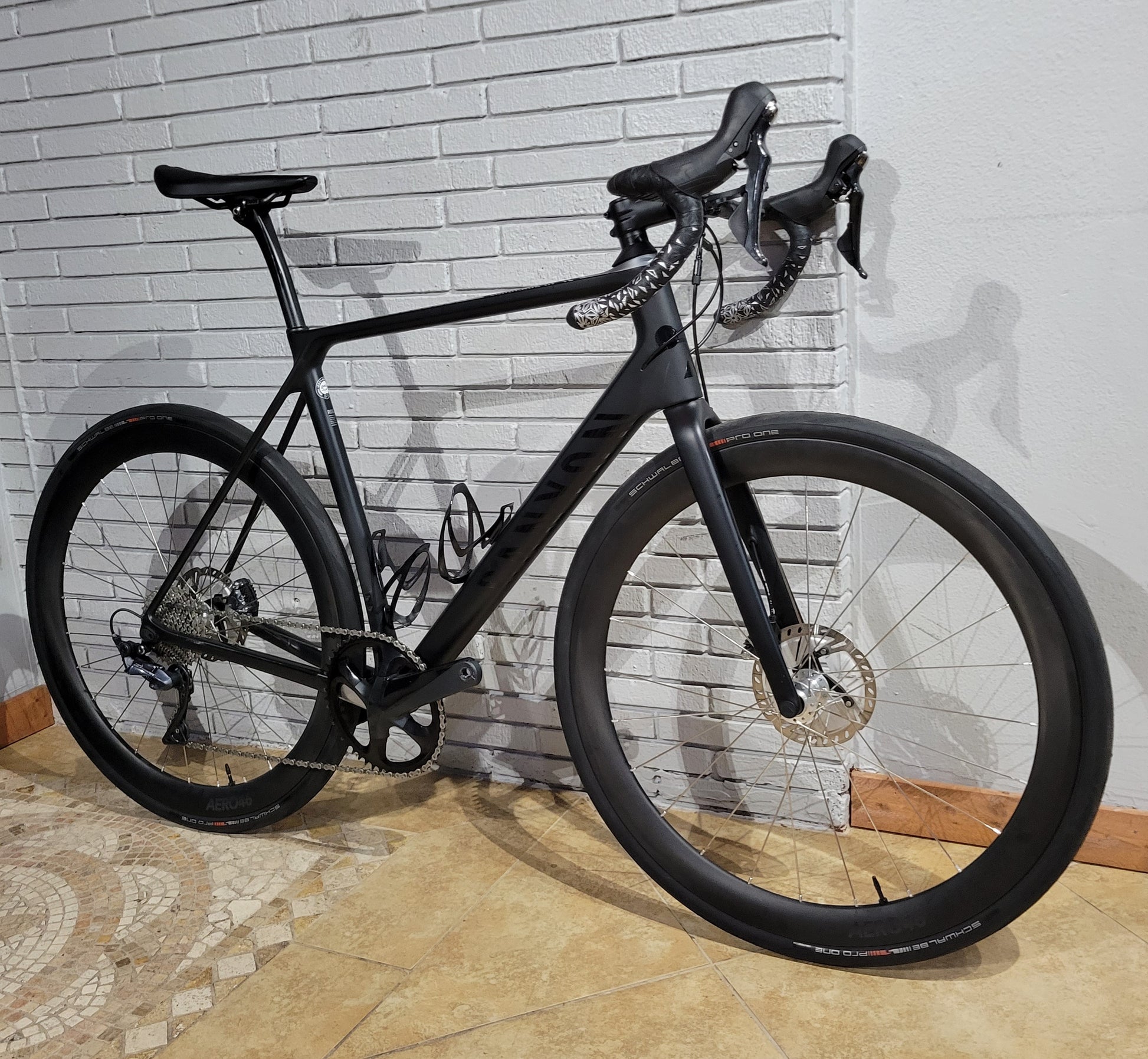 2020 Canyon Endurace CF SL (Large – South Tampa Bicycle