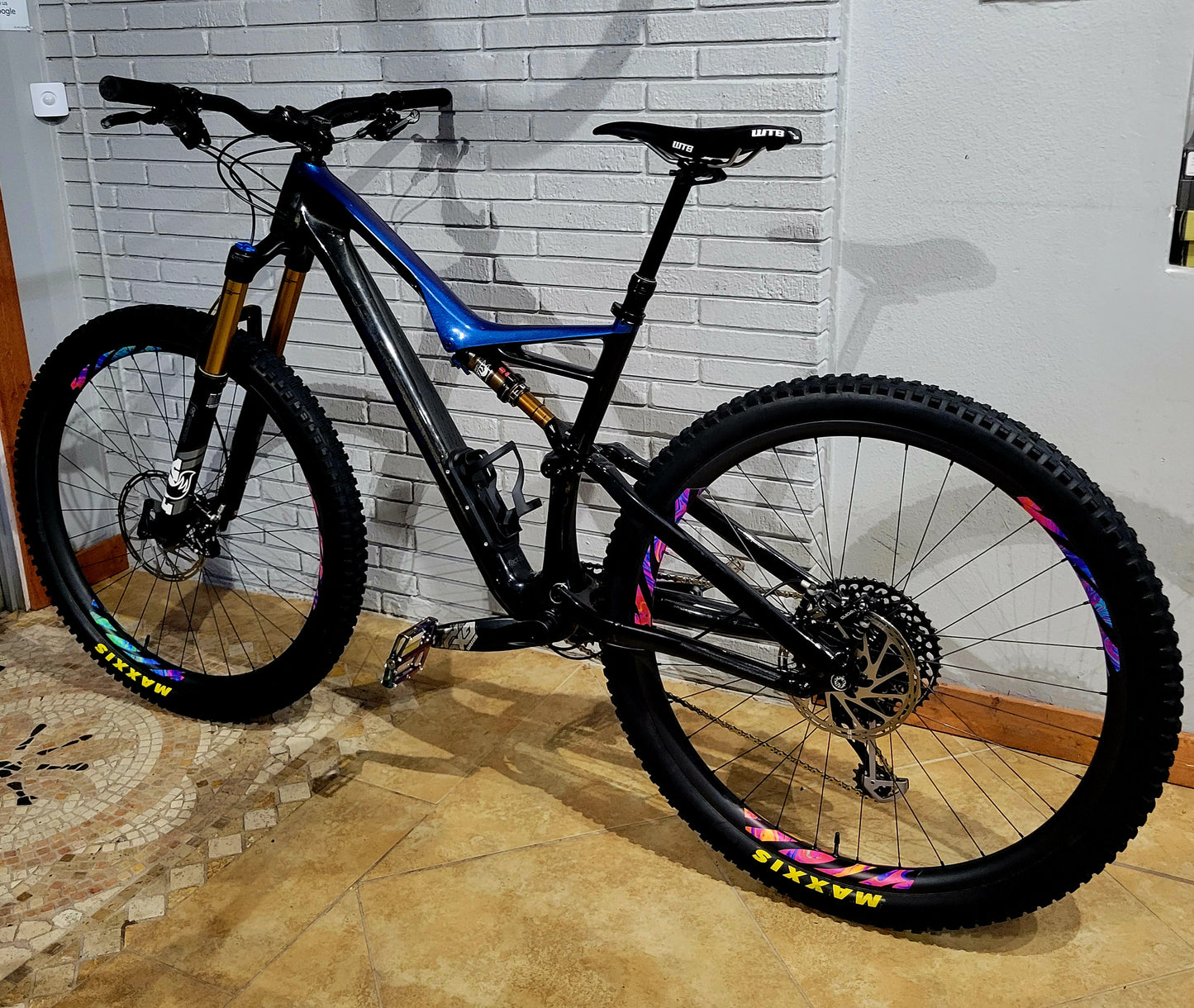 Specialized Stumpjumper Carbon 29 (Large) Fox Factory, Carbon Wheels