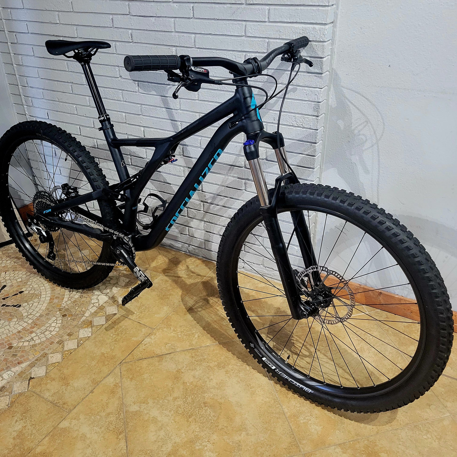 2019 Stumpjumper Stumpjumper St 29 Alloy Specialized S-Works