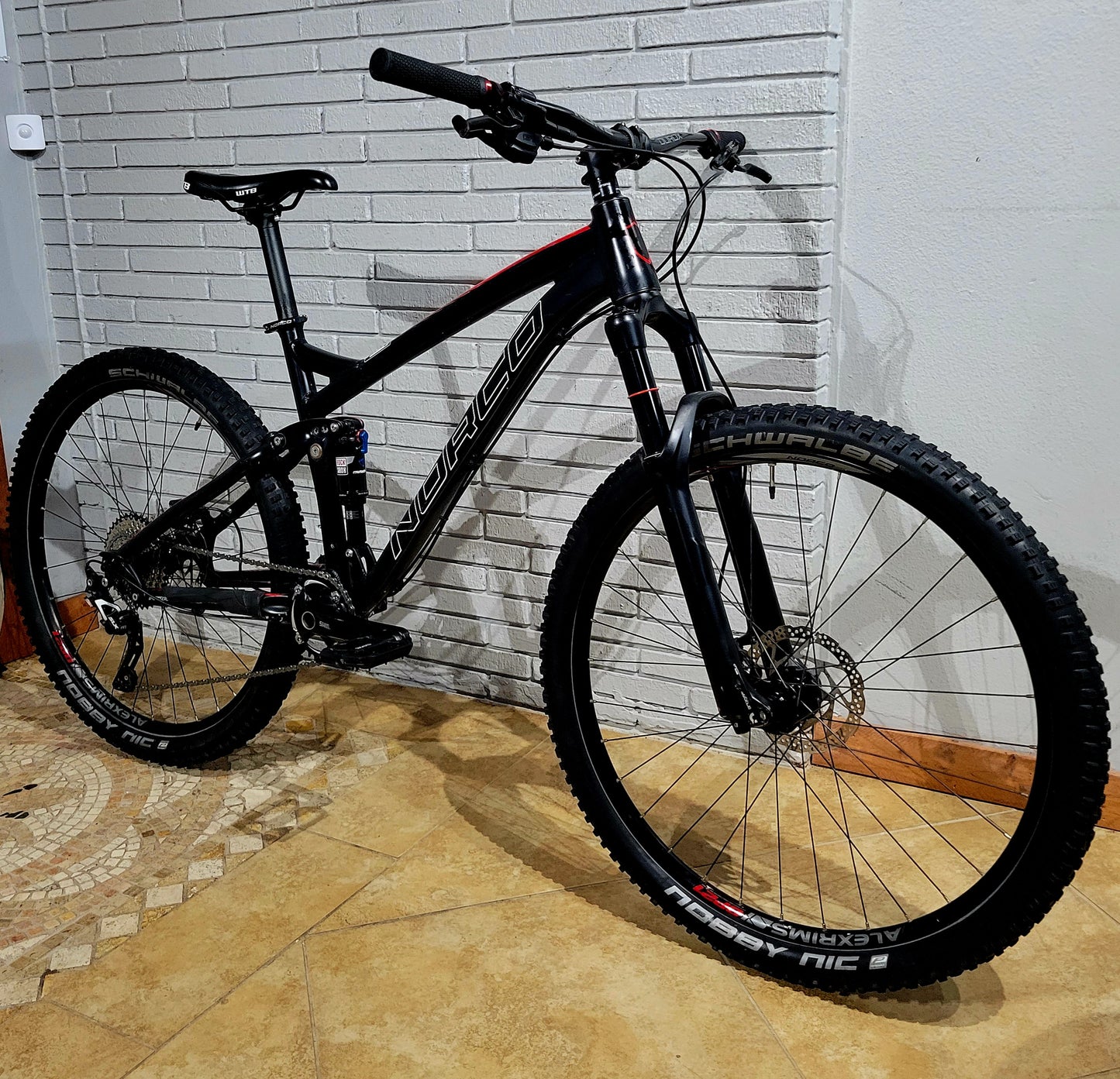 2015 Norco Fluid 7 (Medium) 27.5