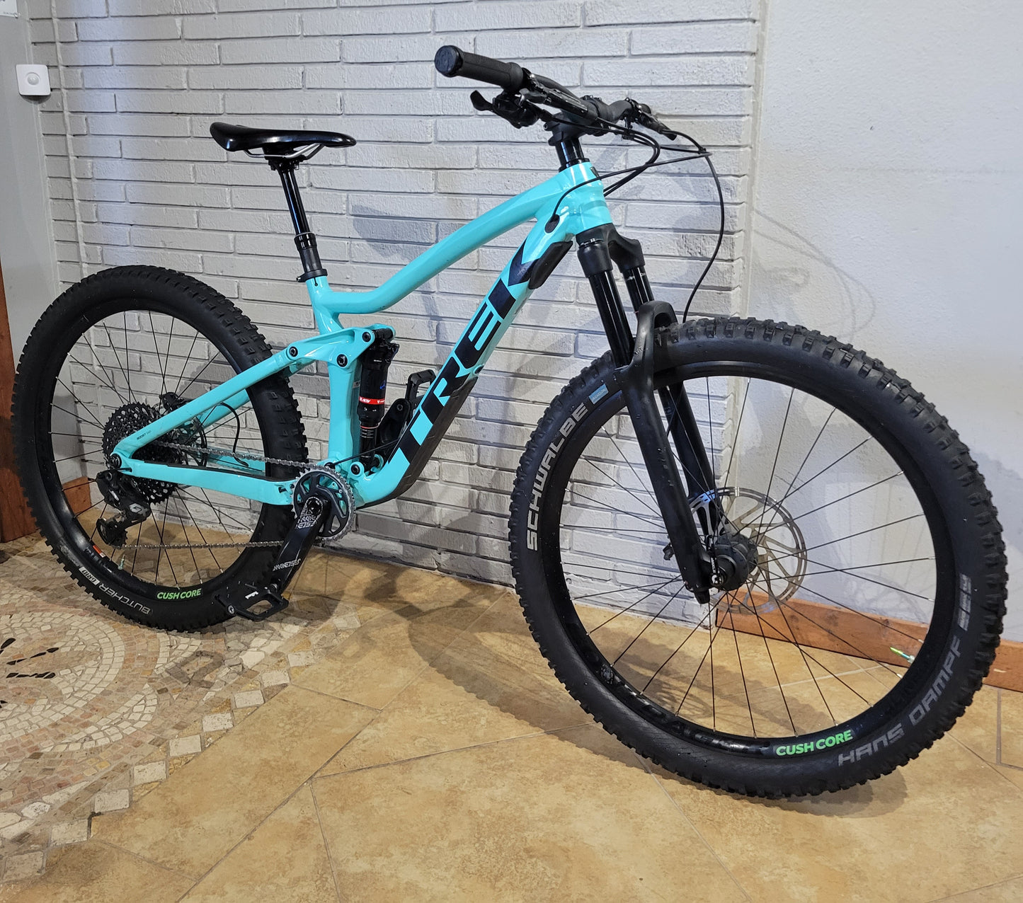 2019 Trek Remedy 8 15.5" Small 27.5