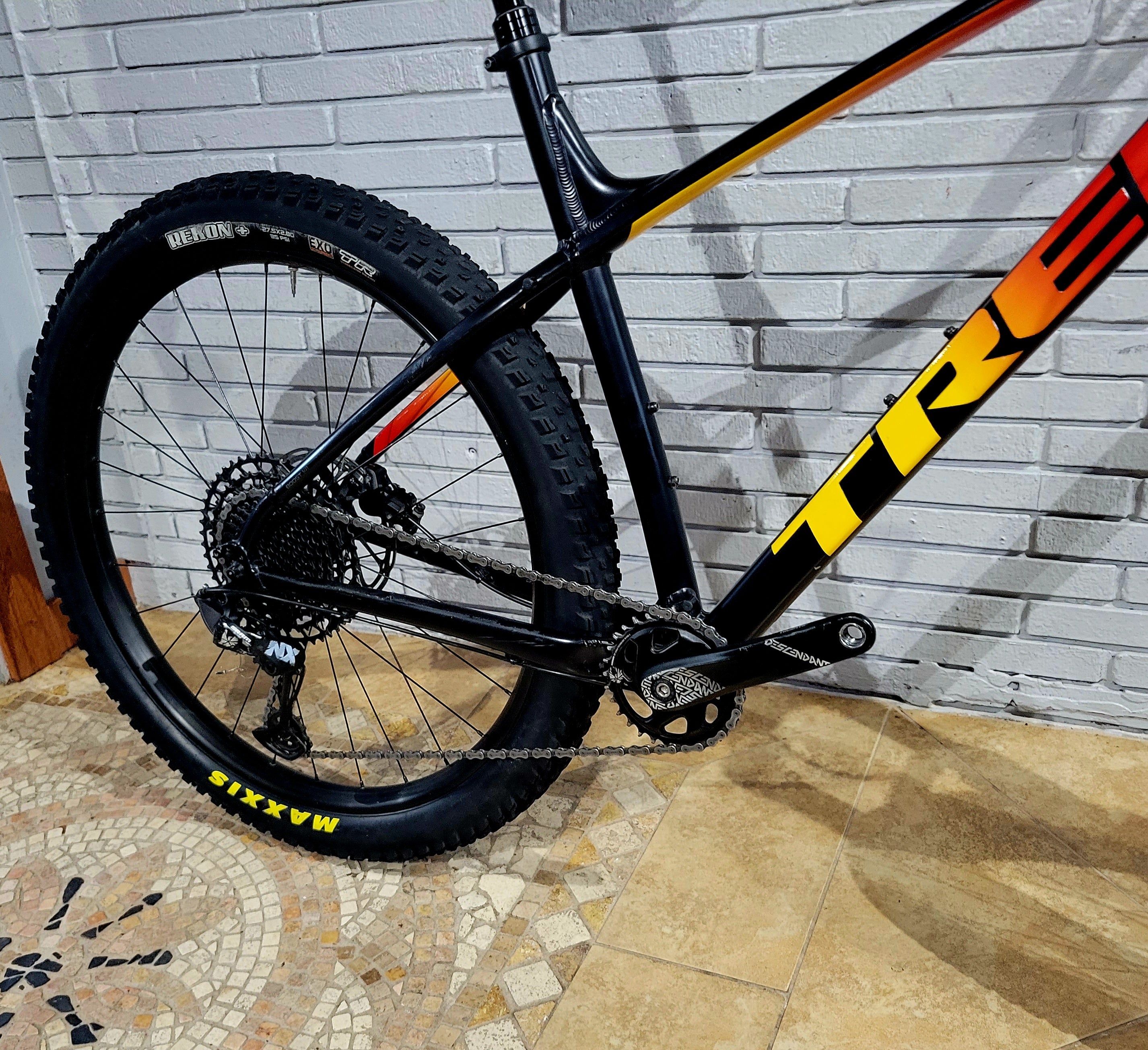 2021 trek roscoe sale 8