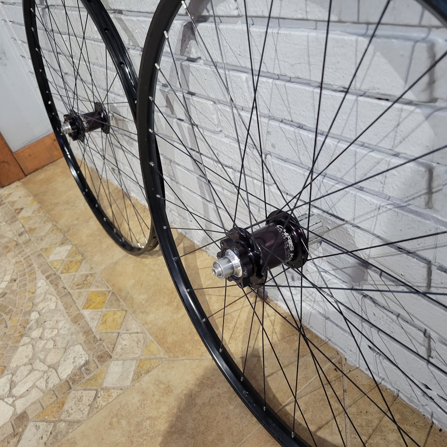 Chris King / Stans Arch wheelset 26"