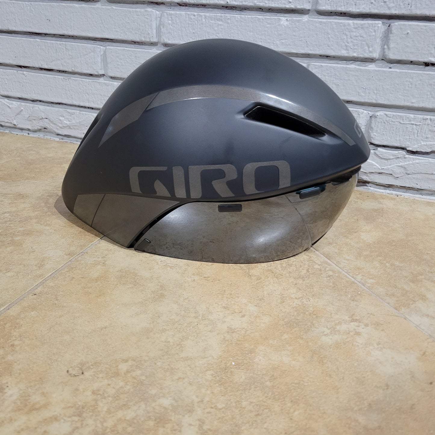 Giro Aerohead MIPS Size small