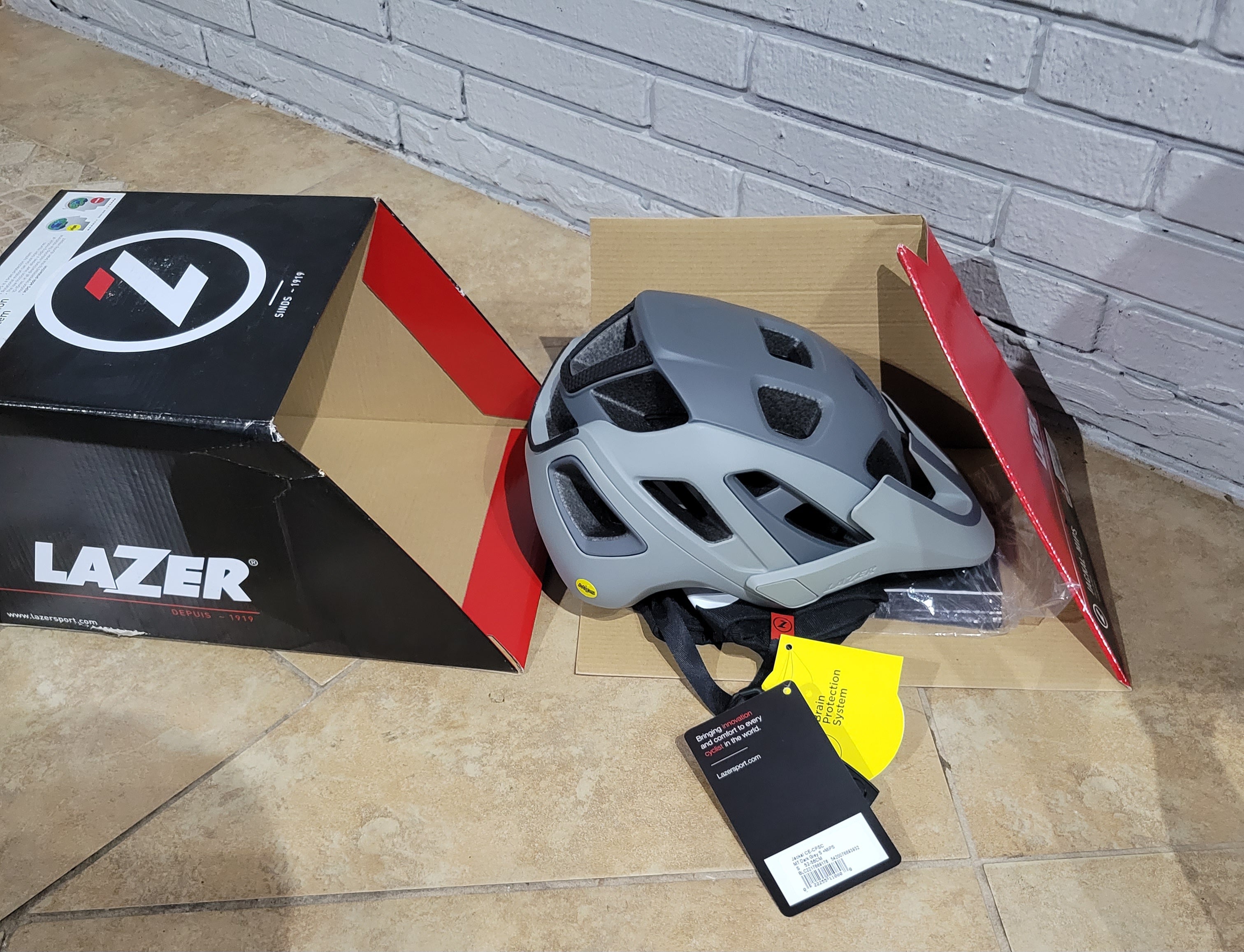 Lazer mips mtb online helmet