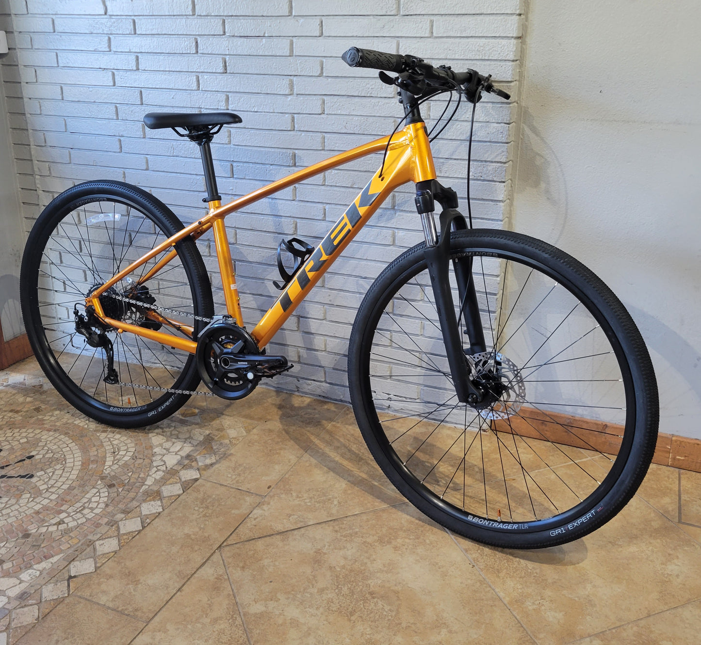 Trek Dual Sport 3 Orange Medium