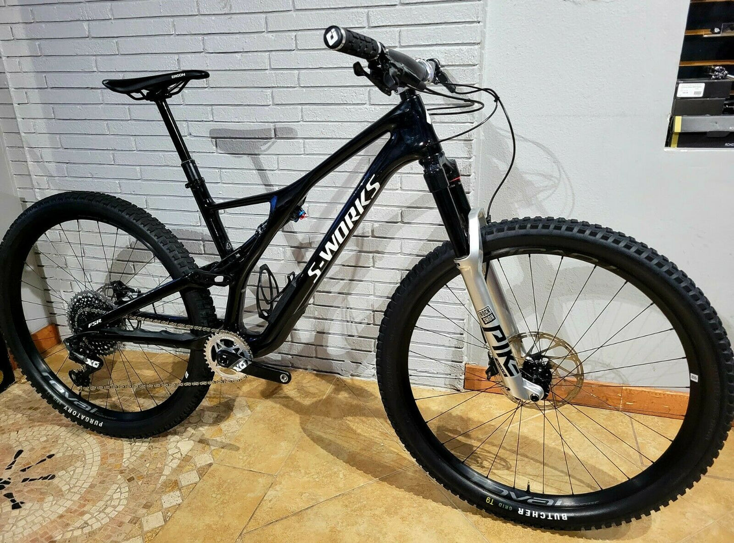 2020 Specialized S-Works Stumpjumper 29